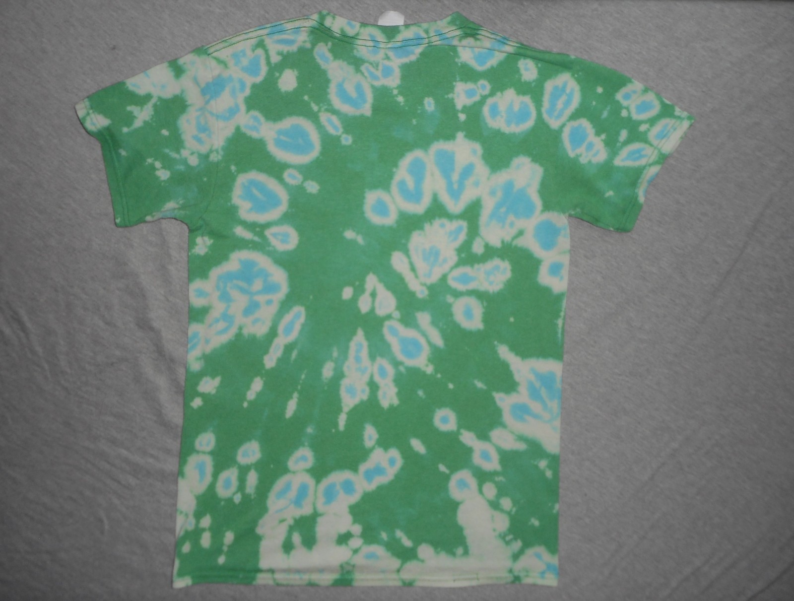 VINTAGE SMOKEY THE BEAR Keep It Green Tie-Dye T-Shirt - ADULT SMALL - RARE gallery