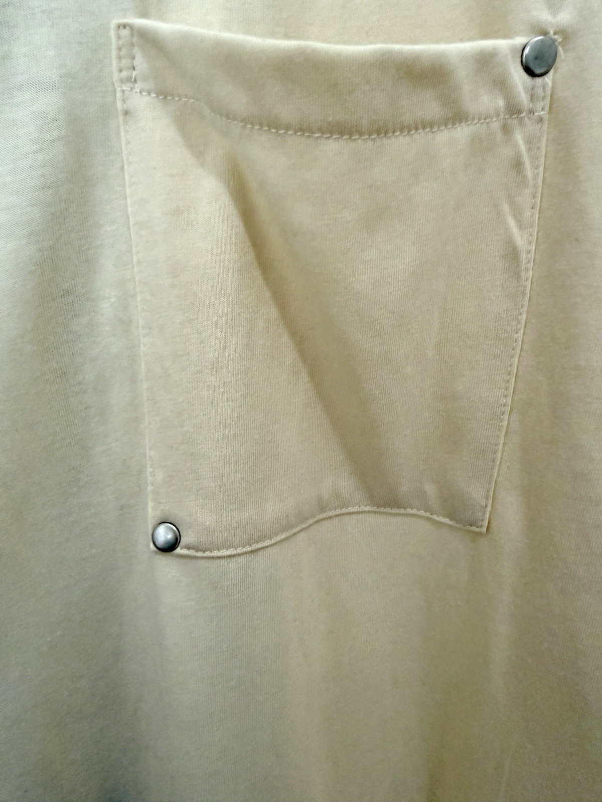 Krost Men's Rivet Pocket T-Shirt Size L Beige NWT gallery