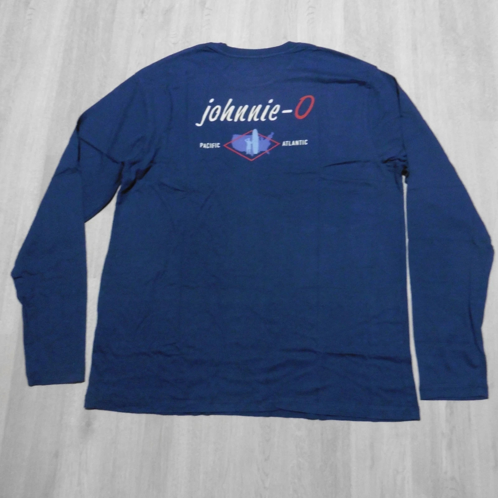 Johnnie-O Men's M Coastal Way Crewneck T-Shirt Navy Blue LS Graphic Print gallery