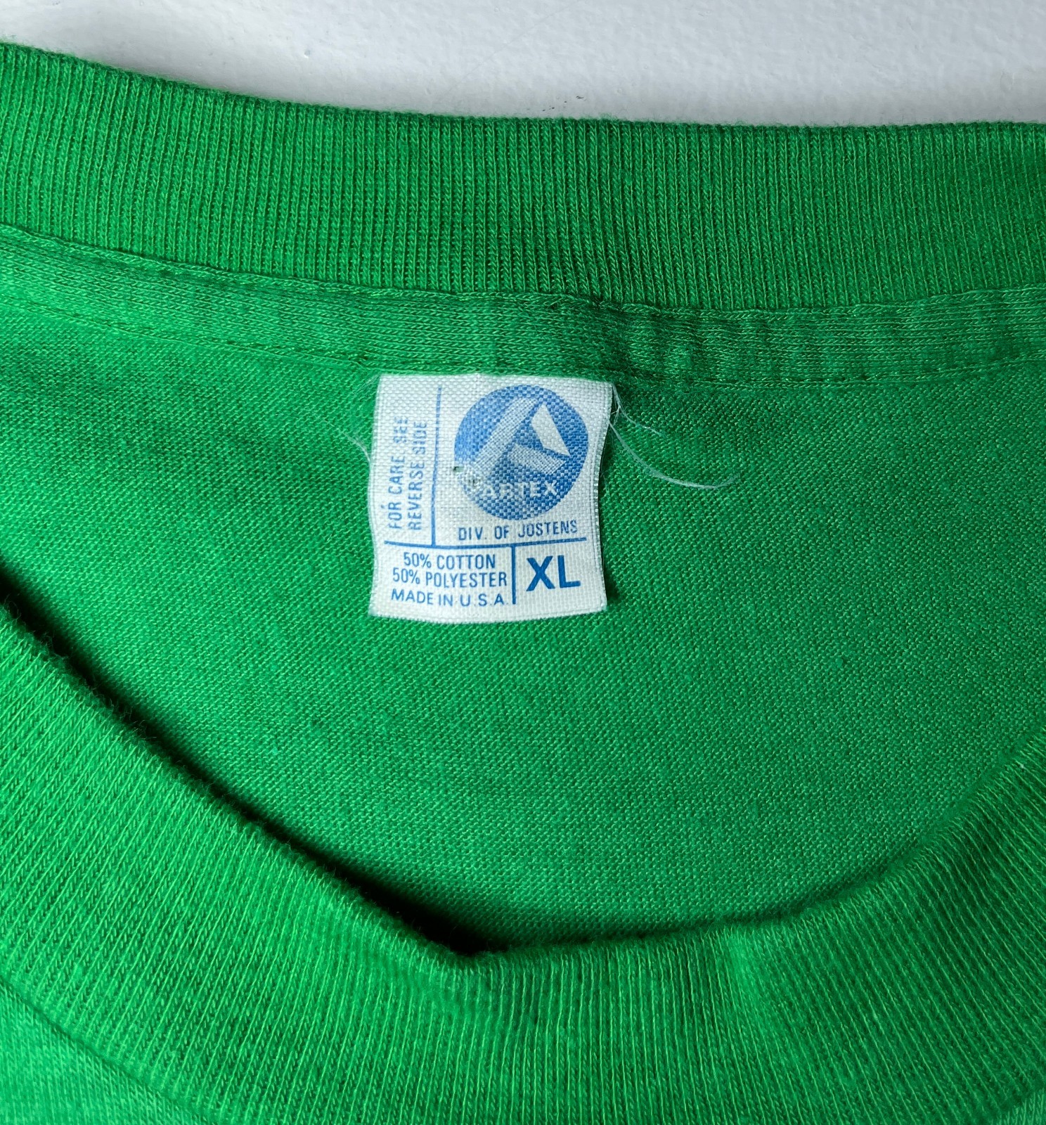 Vintage 80s Schulz 'Joe Shamrock' T-shirt by Artex Made in USA Sz XL gallery