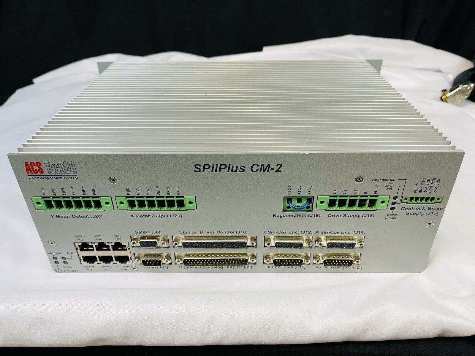 SPIIPLUS ACS MOTION DIGI Motion Controller CTLR 2-AXIS CM-2-A-E-M0 with Cables.