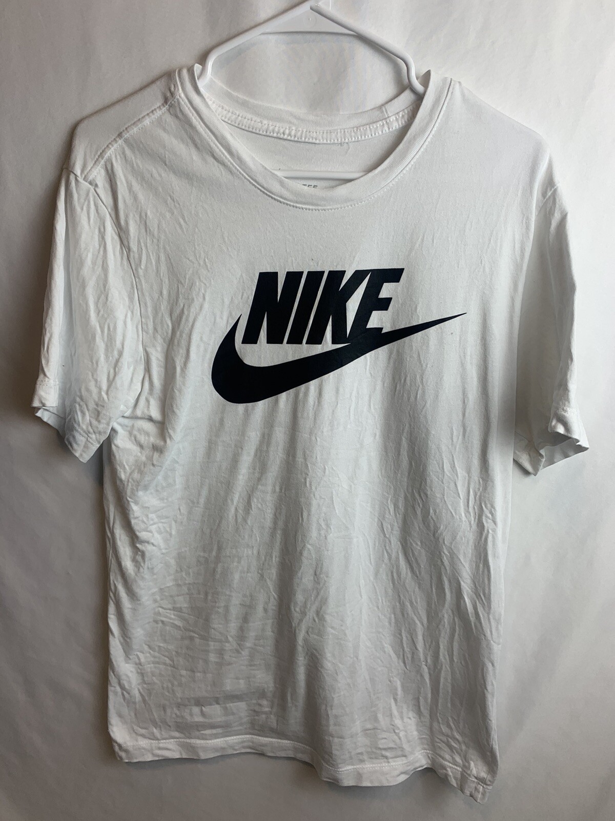 Nike Men's Sportswear Tee Icon Futura White/Black T-Shirts AR5004-101 gallery