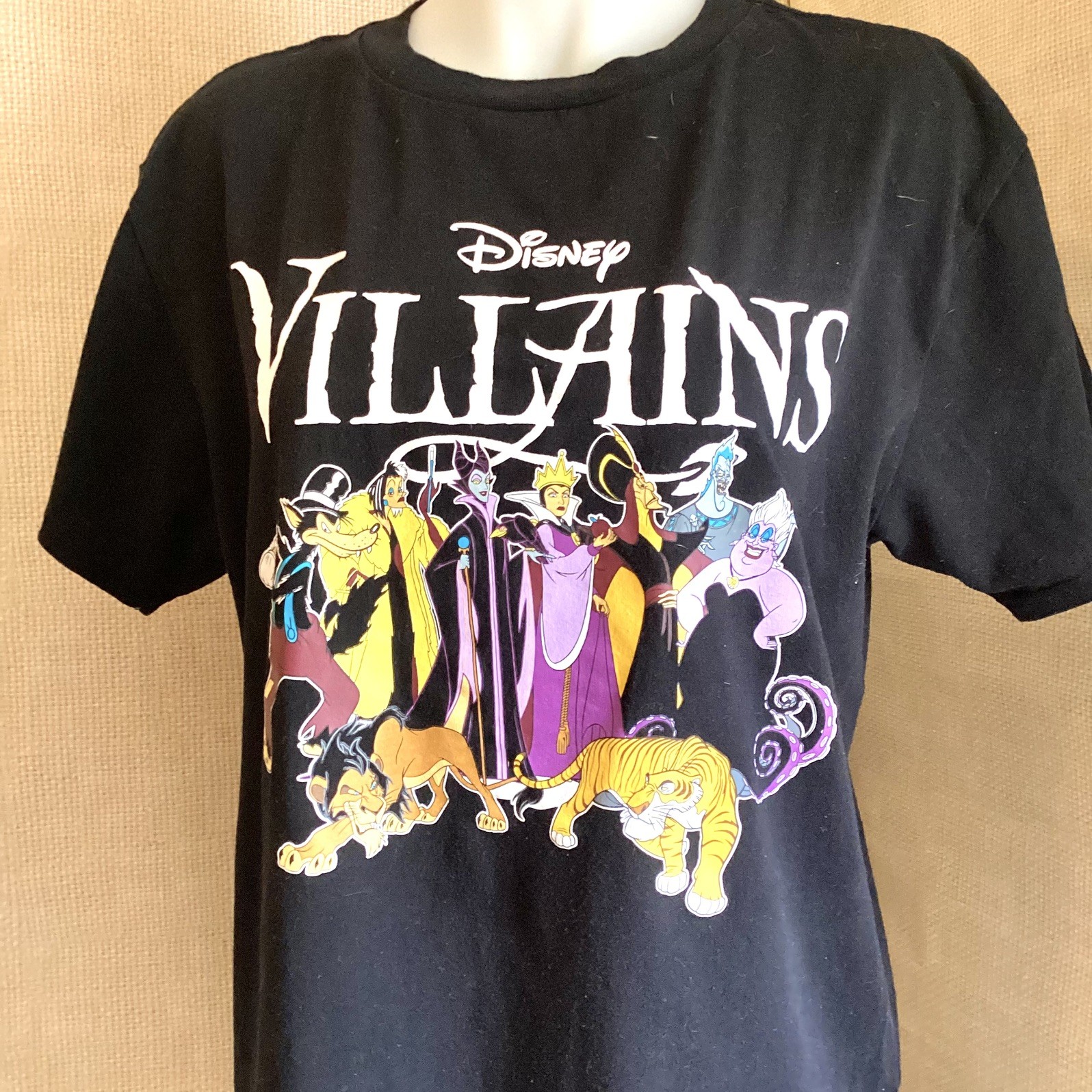 Disney Unisex Large Black T shirt Villains Mickey Maleficent Cruella Graphic Tee gallery