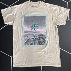 LIRA Graphic Tee Palm Tree T-Shirt Beige Grey Pink Blue Size Small