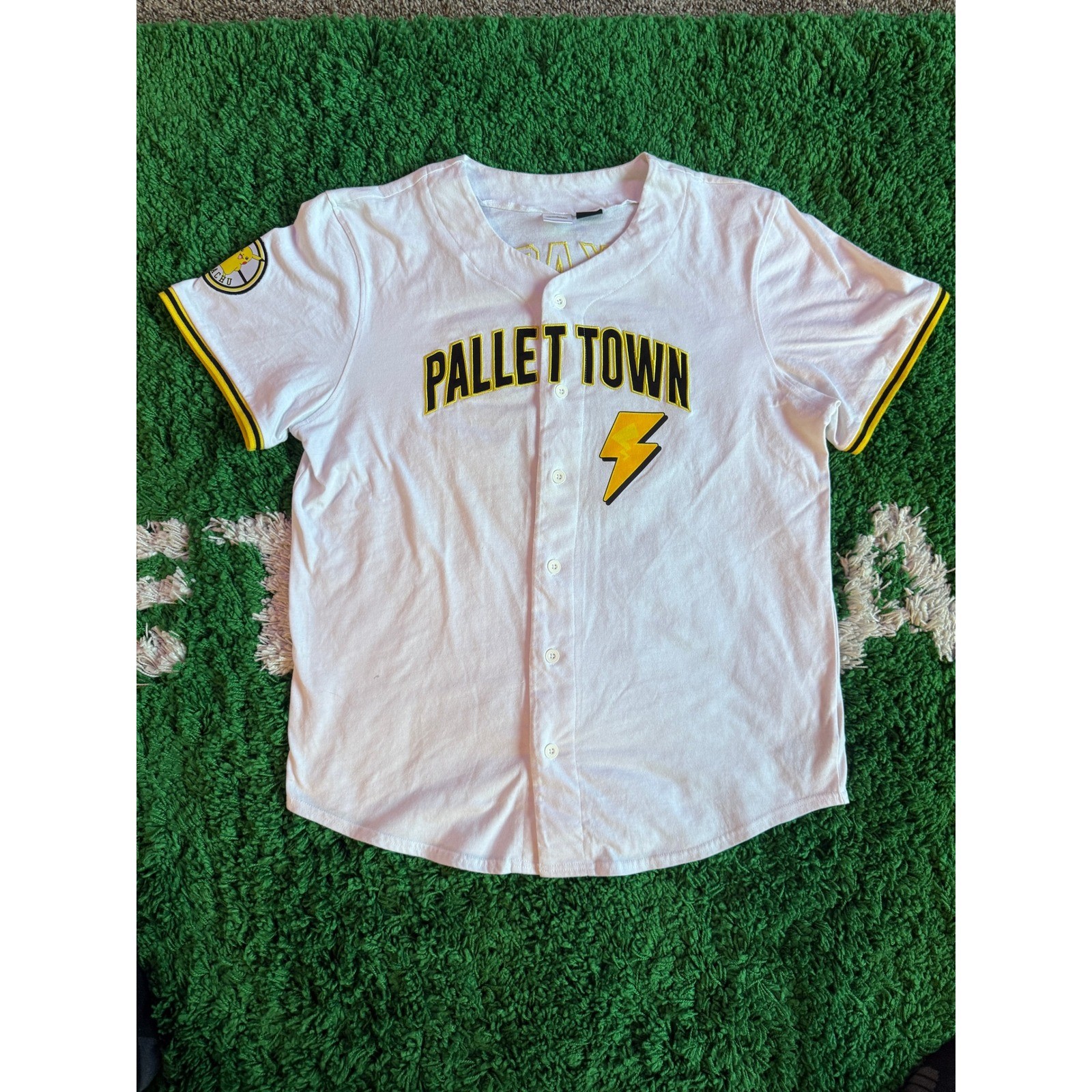 Pokemon Pikachu Pallet Town Baseball Jersey White Yellow XL 025 Button Up Shirt gallery