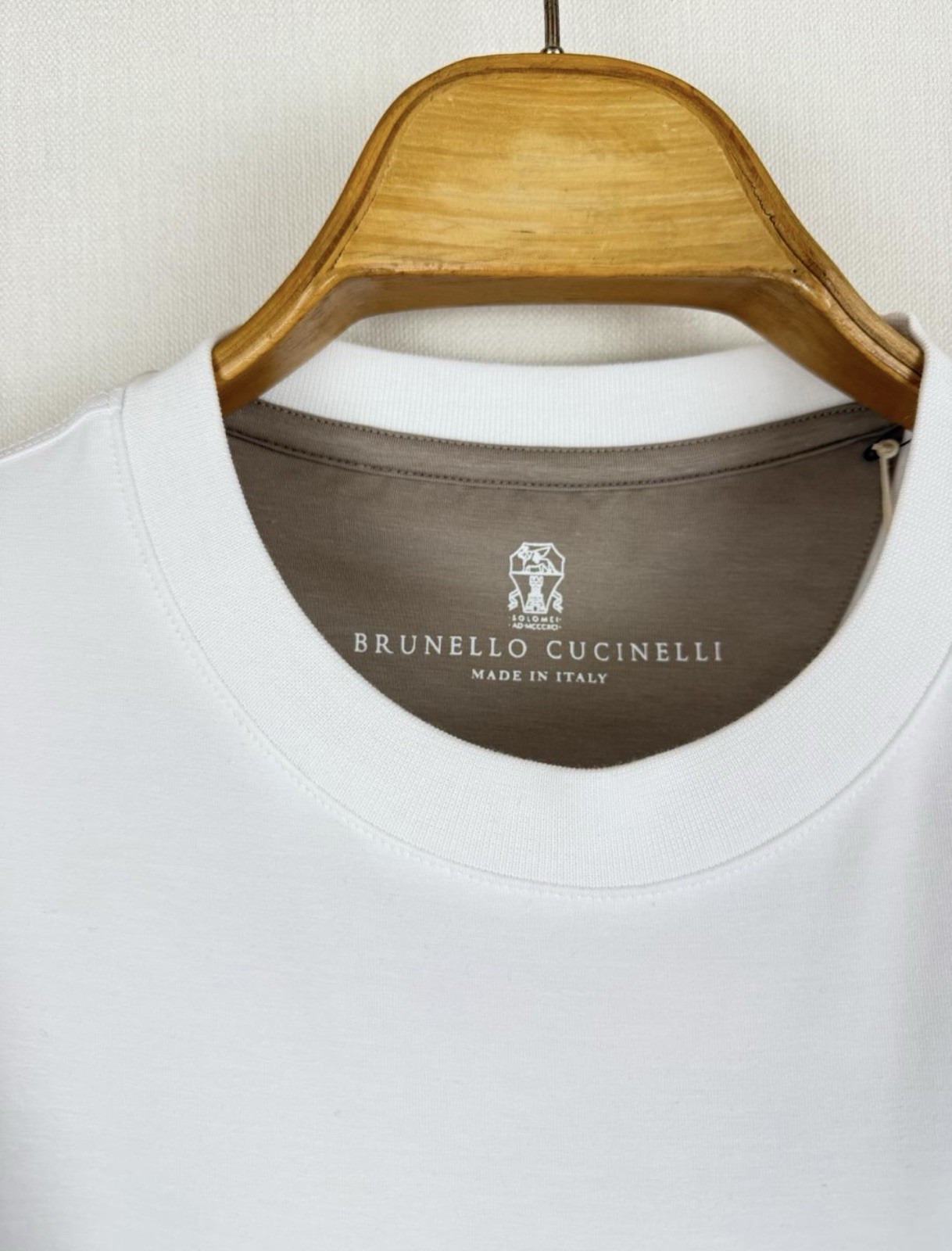 Brunello Cucinelli White Mens T Shirt Size XL gallery