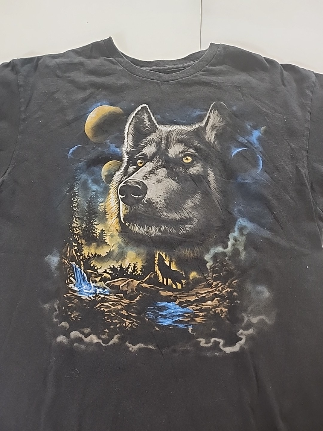Black Wolf Graphic NatureT Shirt Sz Lg Mens Easy Care 100% Cotton Short Sleeve gallery