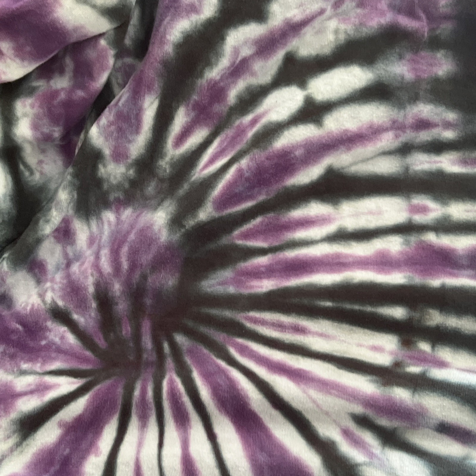 Happy Hour Hand Dyed In Long Beach Essential Purple Tie Dye T Shirt Mens Large gallery