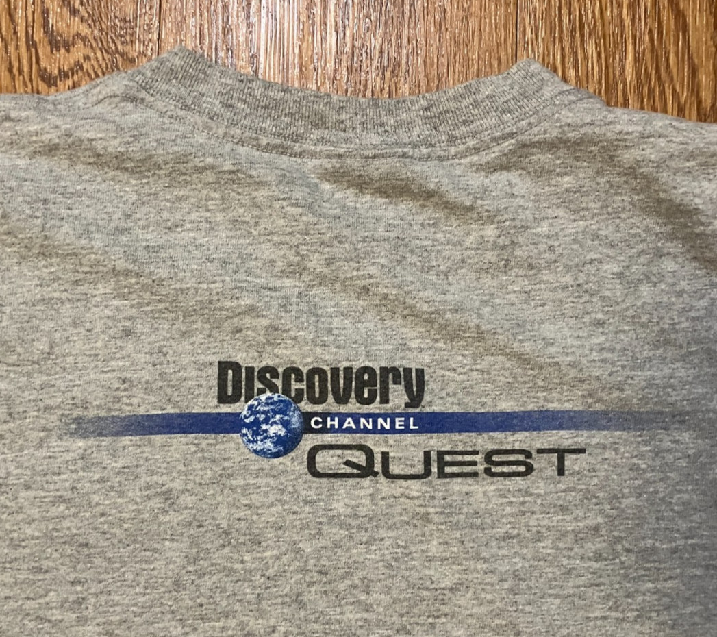 Vintage Y2K Discovery Channel Quest T-Shirt Men’s Medium Woolrich Made USA Gray gallery