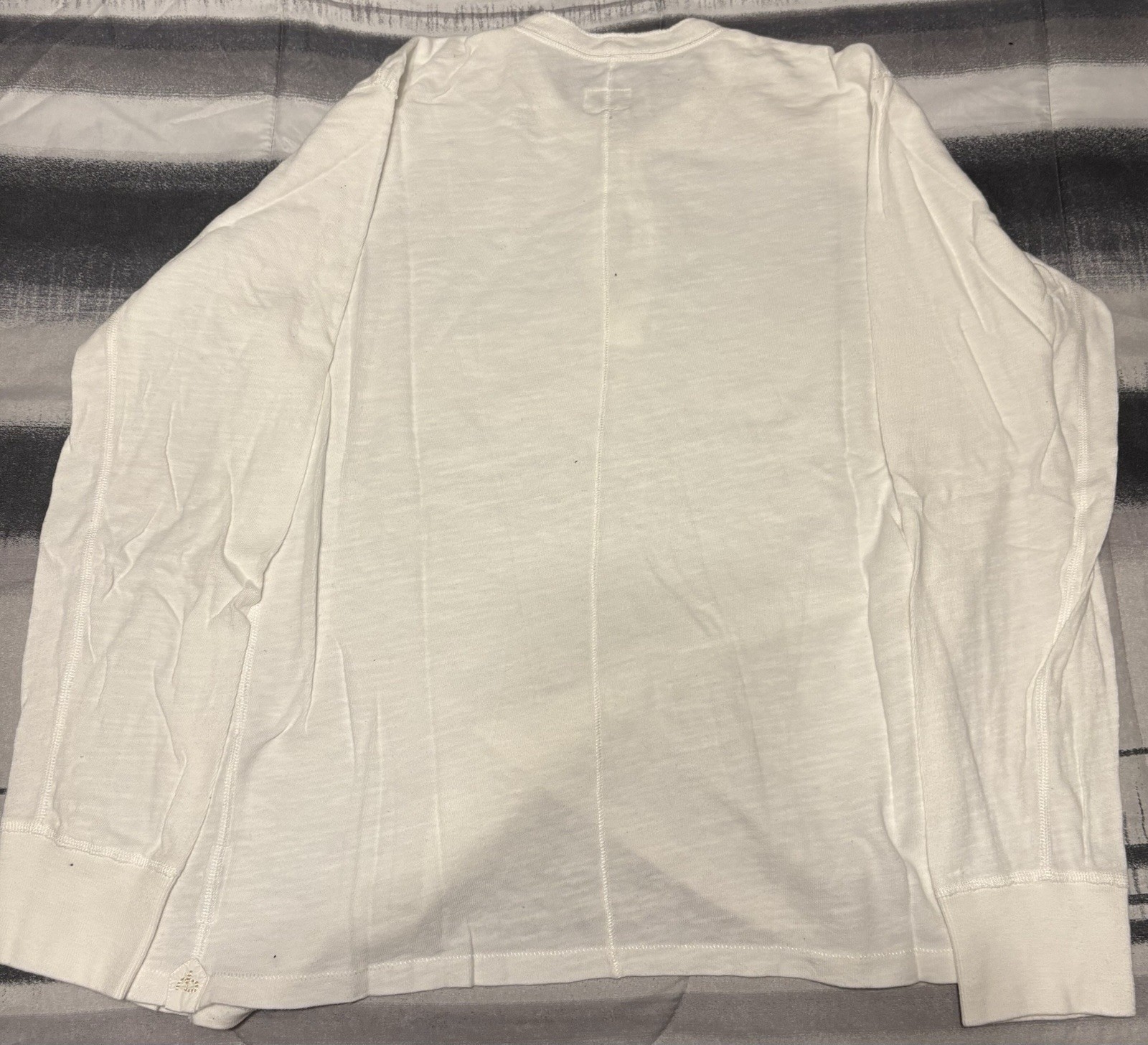 rag & bone Men's White Long Sleeve Henley Cotton Knit Button T-Shirt XL gallery