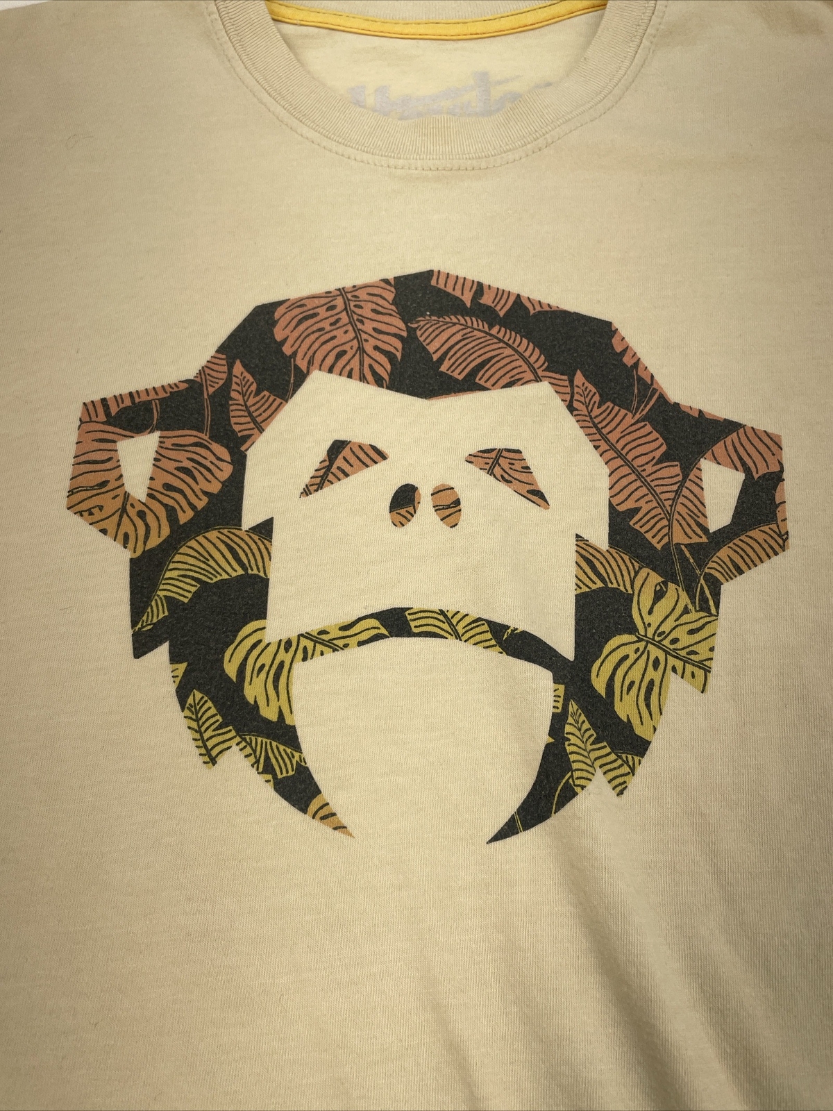 Howler Brothers Heed The Call 50 Poly 50 Cotton T-shirt Men’s M Tan Monkey gallery