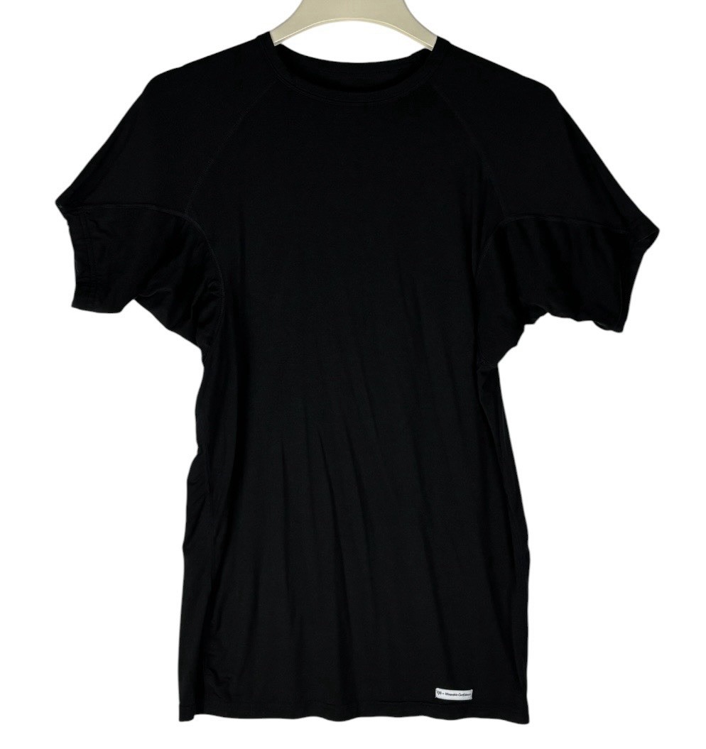 Ejis Sweatproof Undershirt for Men Medium Crew Neck Cotton Classic Fit T Shirt