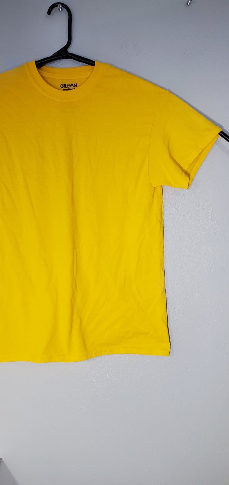 10 Count Yellow Gildan Dryblend T-Shirts. Med 50% Cotton/ Poly Several Available gallery
