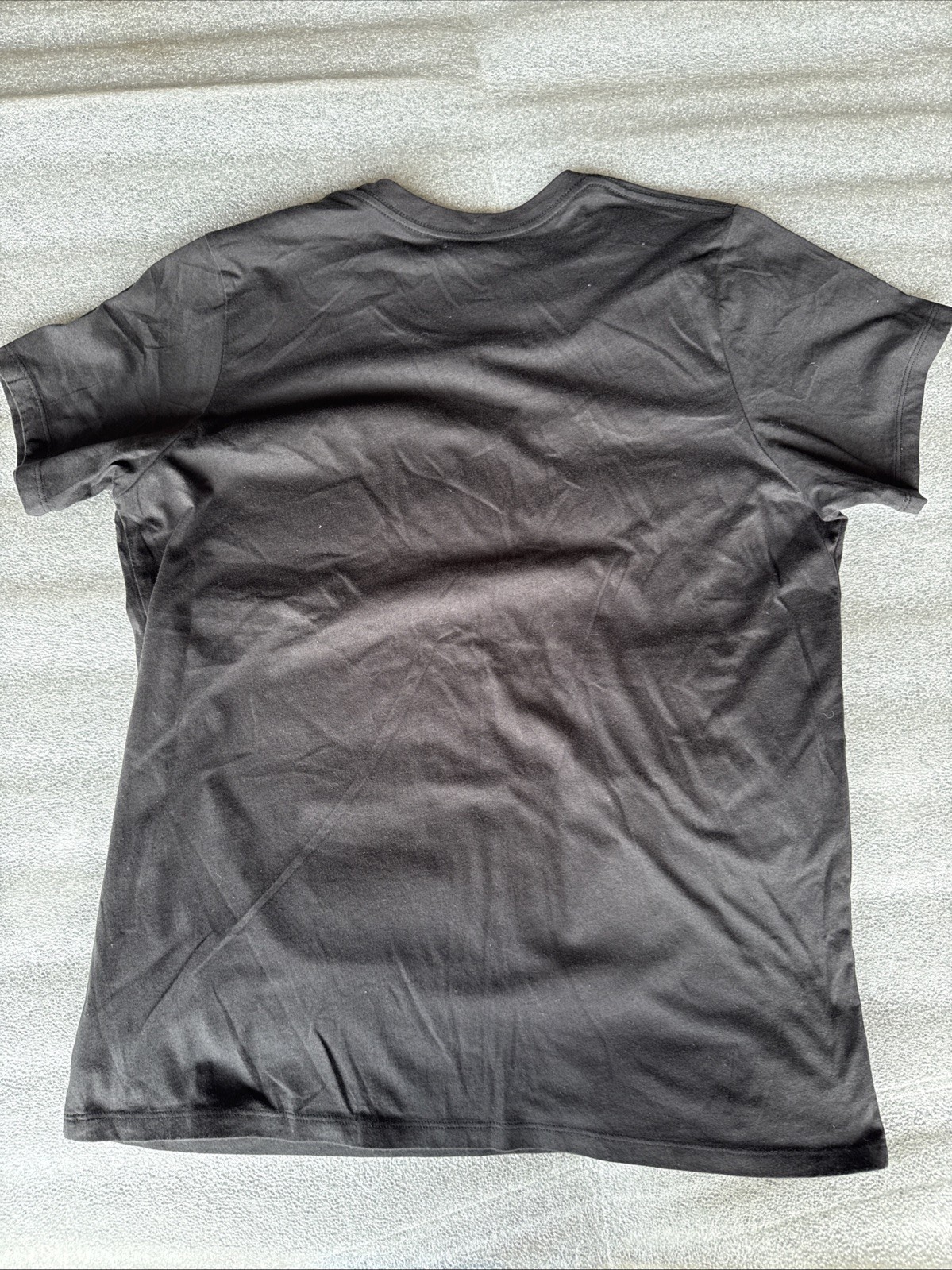 Obey Shirt Mens XL Black Scoop Neck Short Sleeve Graphic Logo gallery