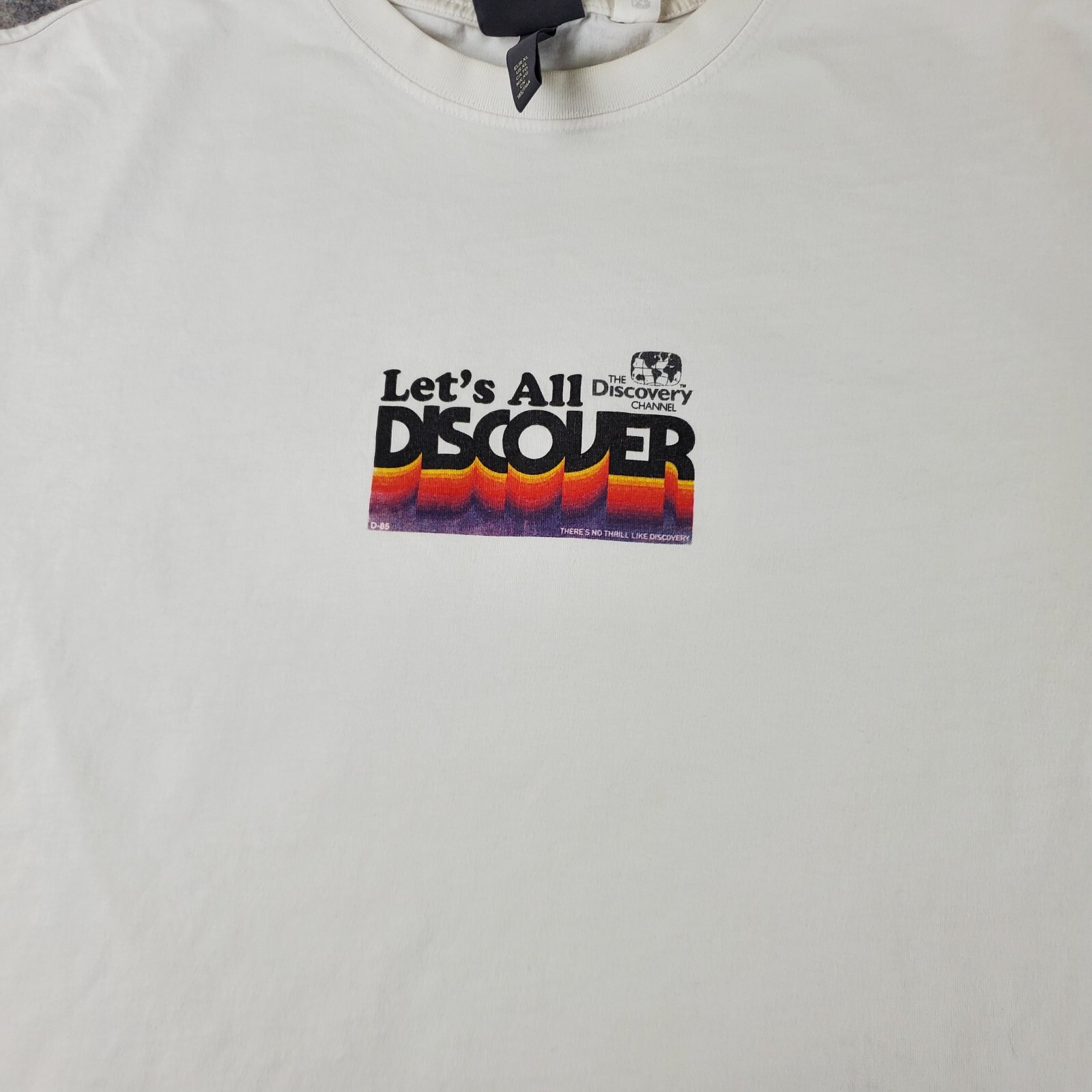 The Discovery Channel X H&M Shirt Mens Extra Large White Crew Neck Short Sleeve gallery