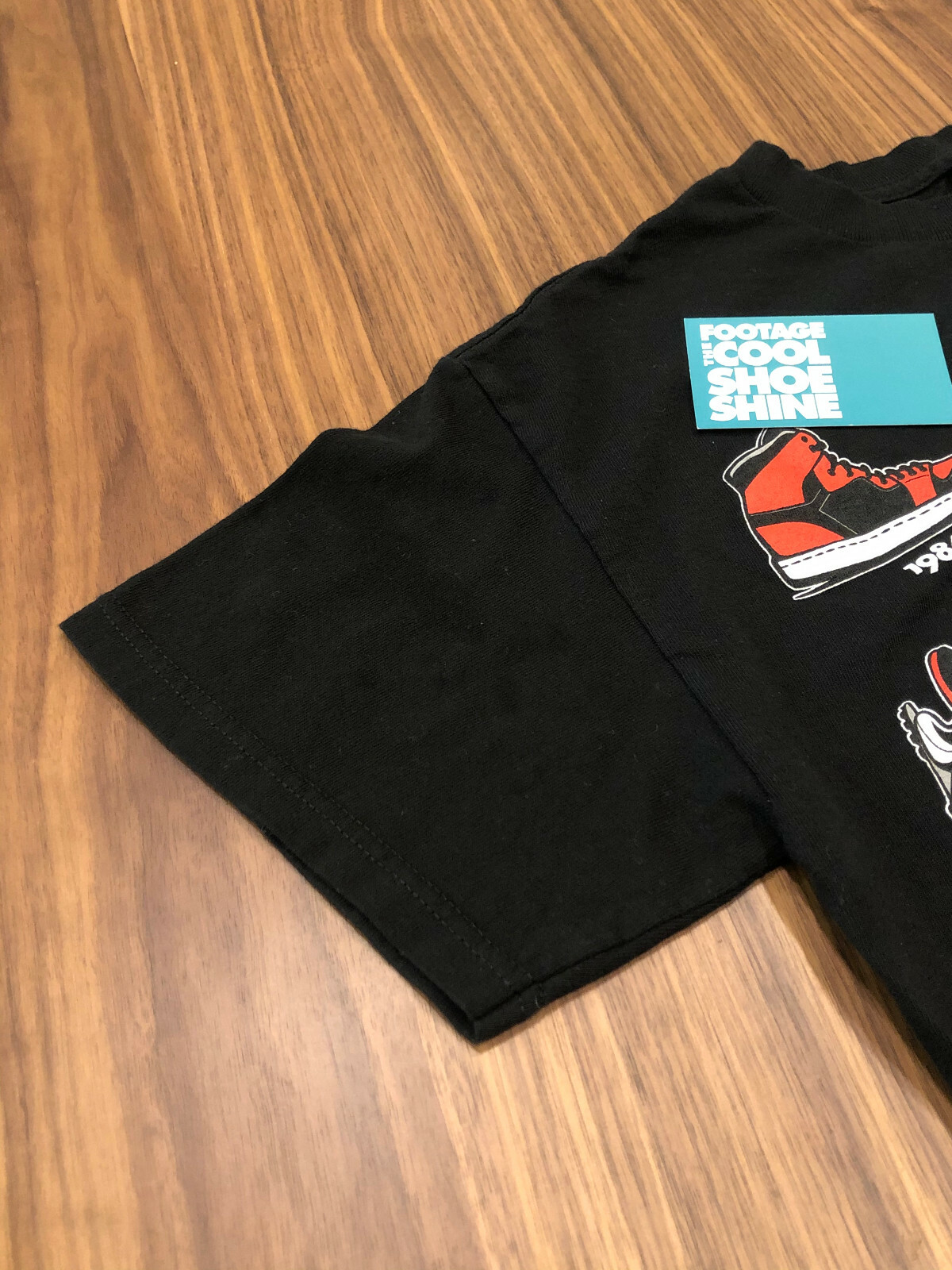 AUTHENTIC CLASSICS AIR JORDAN RETRO KICKS SHIRT 1 2 3 4 5 6 7 8 9 10 11 12 13 14 gallery