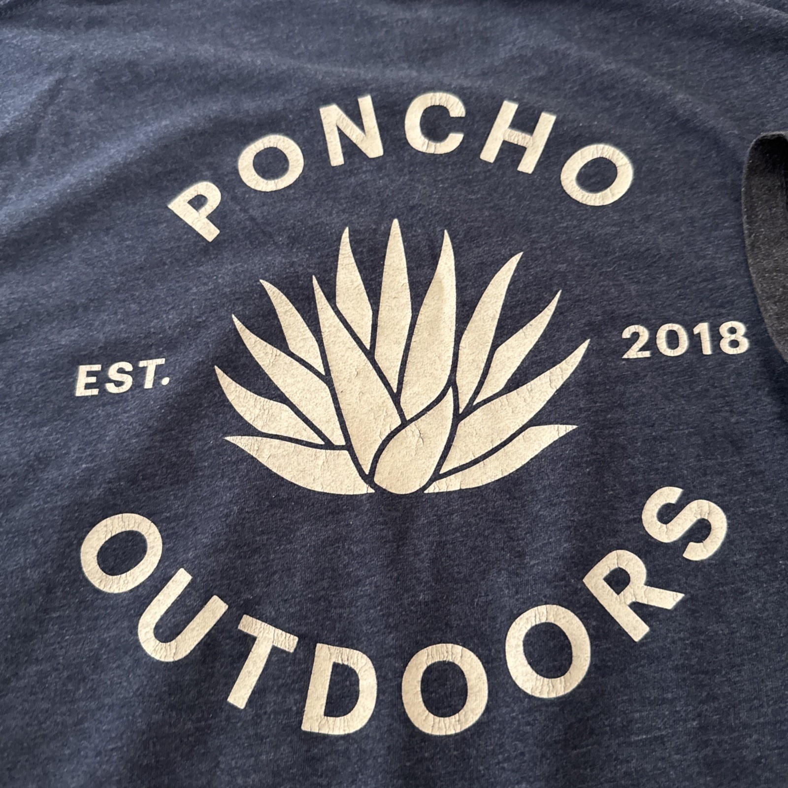 Poncho Outdoors Fishing T-Shirt Lot Men Sz M Gray Blue Crewneck Soft Cotton Rd* gallery