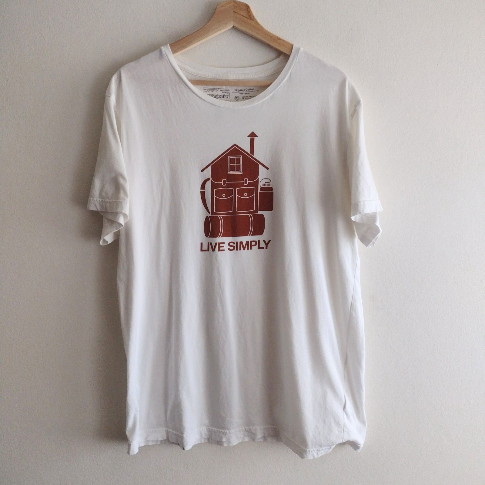 Patagonia Graphic Mens Tshirt L Live Simply Organic Cotton Slim Fit Tee gallery