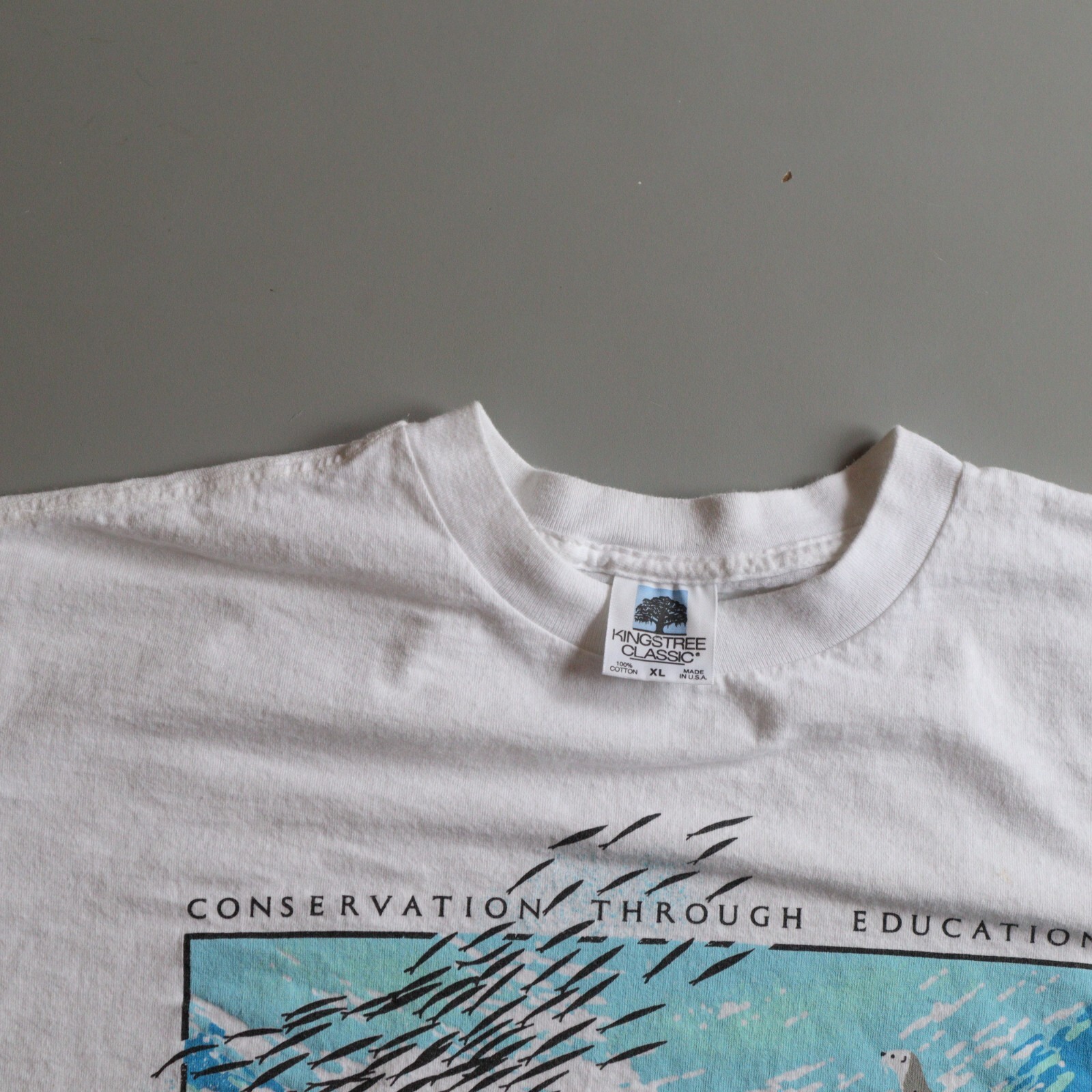 Vintage Sea World T Shirt Killer Whale 90s White Mens XL Boxy Fit gallery