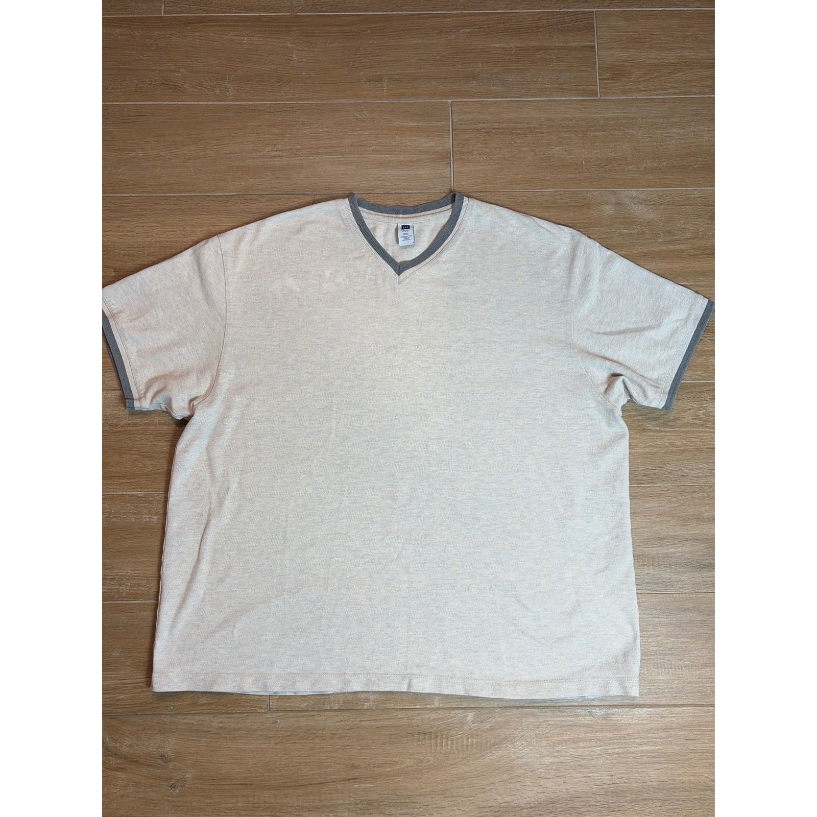 Gap Factory Mens XXL V-Neck Shirt Short Sleeve Oatmeal Heather Grey Trim Cotton gallery