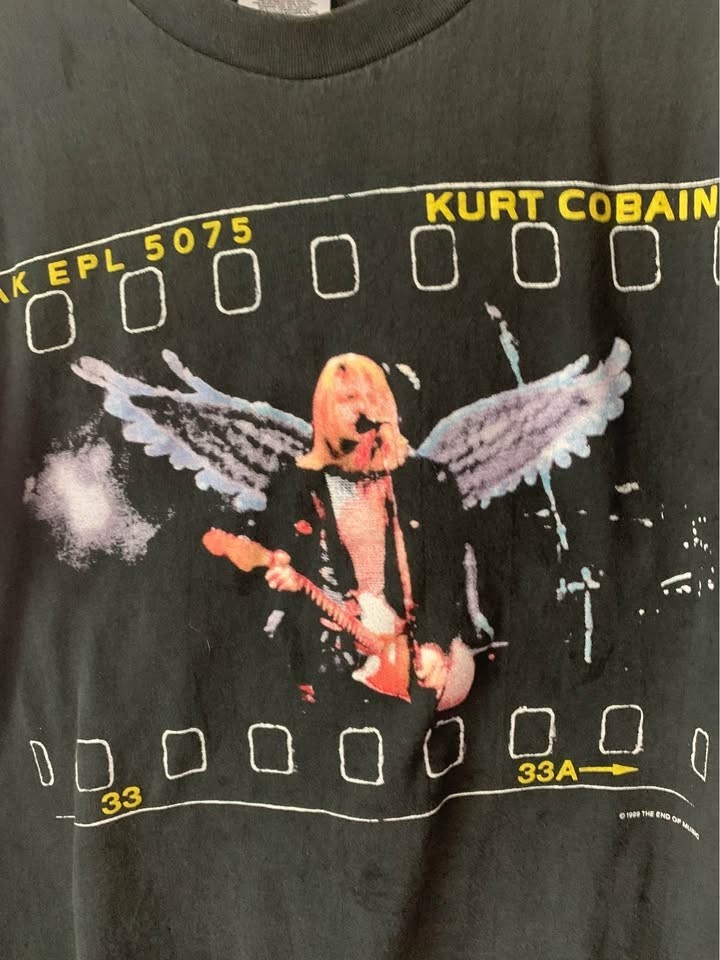 Kurt Cobain Angel Graphic T-Shirt Vintage Style Reprint Faded Single Stitch gallery