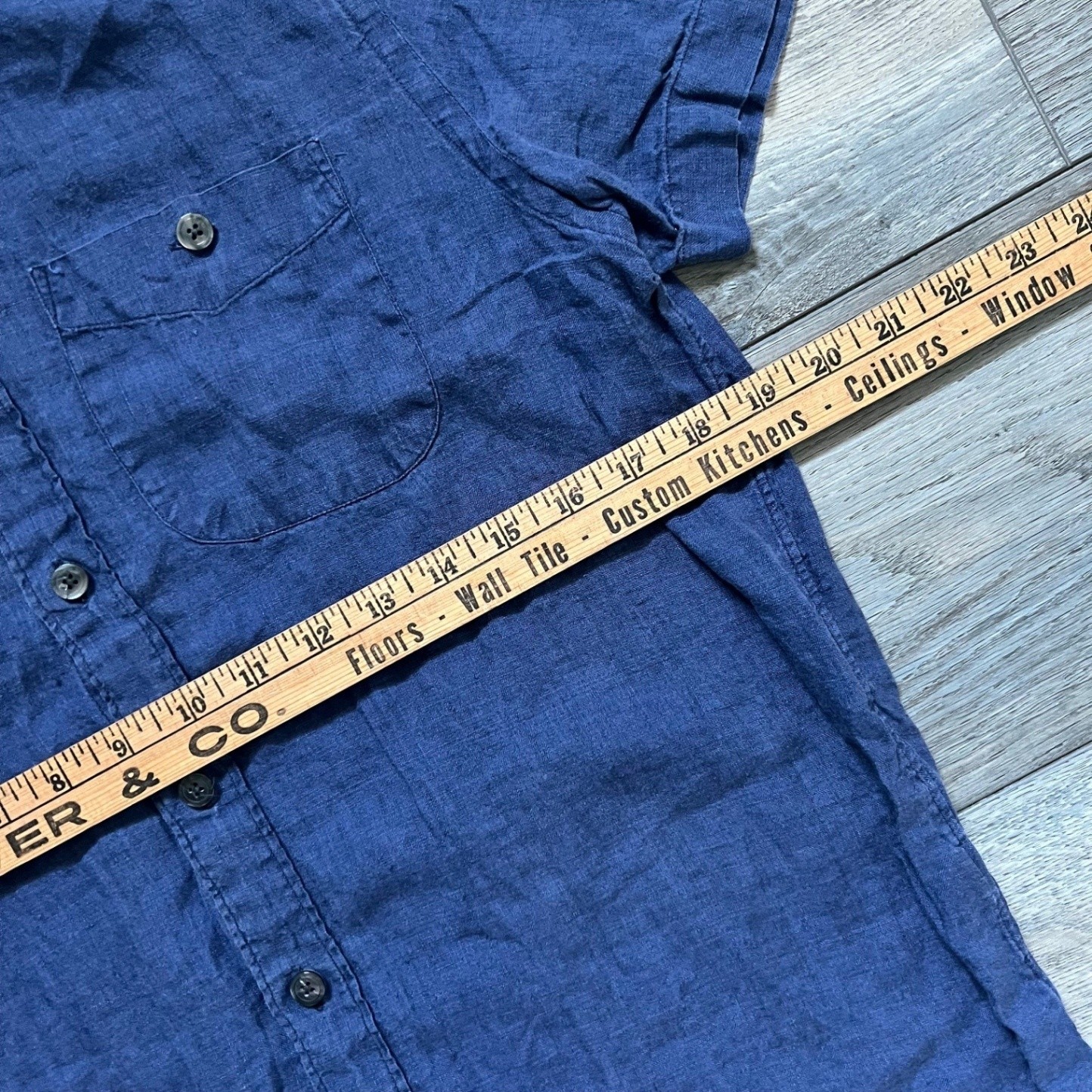 Todd Snyder Men's M Navy Blue Linen Short Sleeve Button Shirt Camp gallery