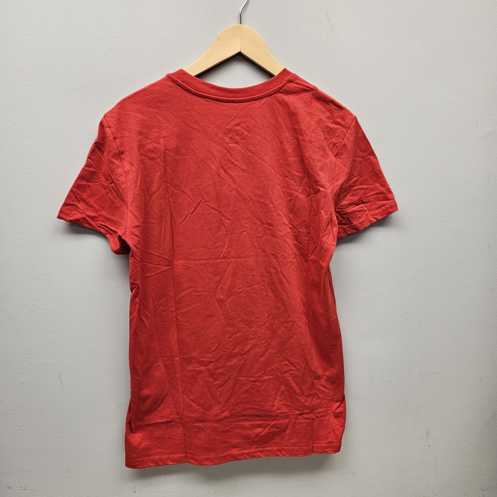 Unisex How The Grinch Stole Christmas T-Shirt Red / Dr. Seuss / Size Medium NWT gallery