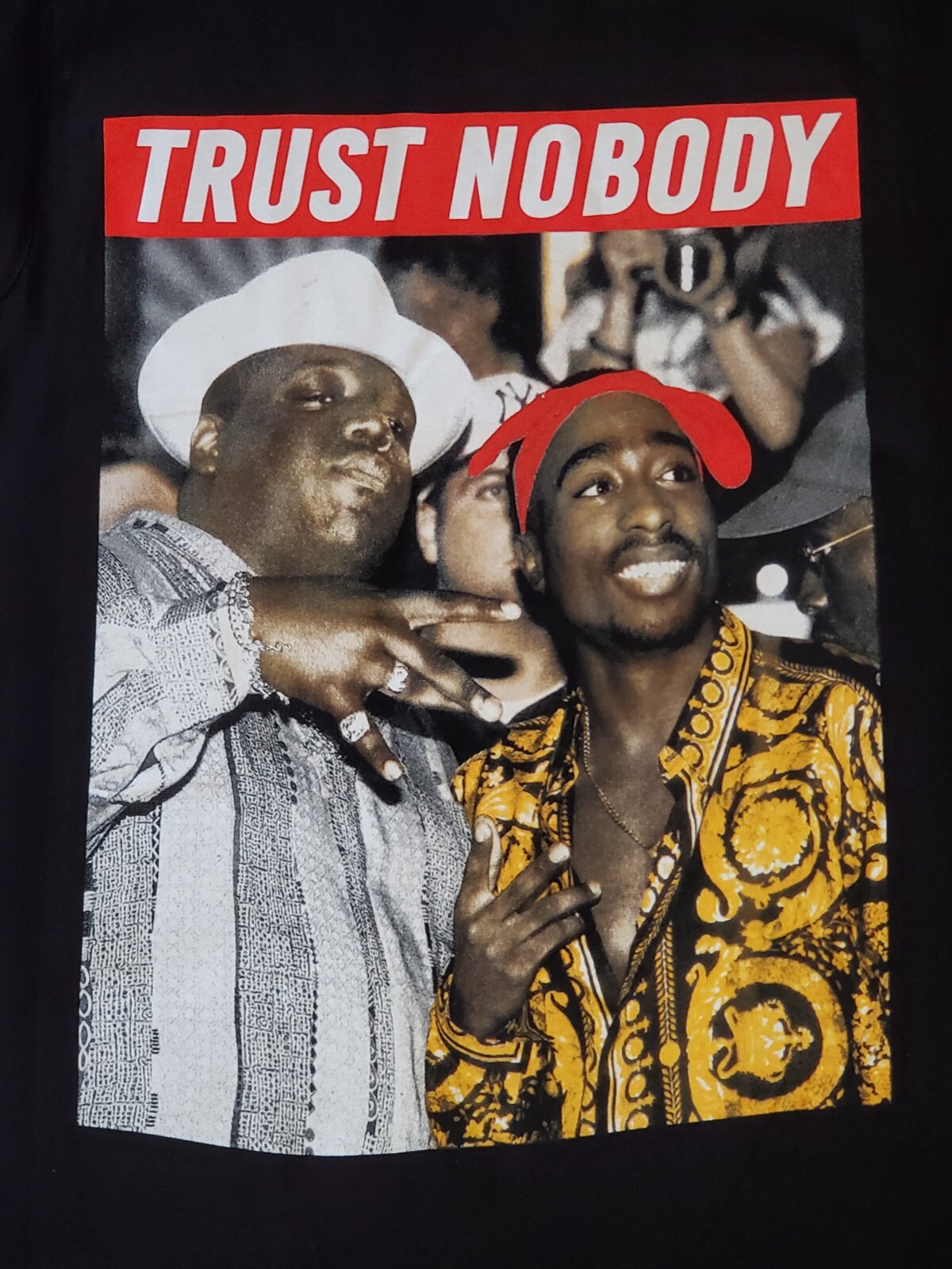 NEW- BIGGIE & 2PAC - TRUST NOBODY - T-SHIRT gallery