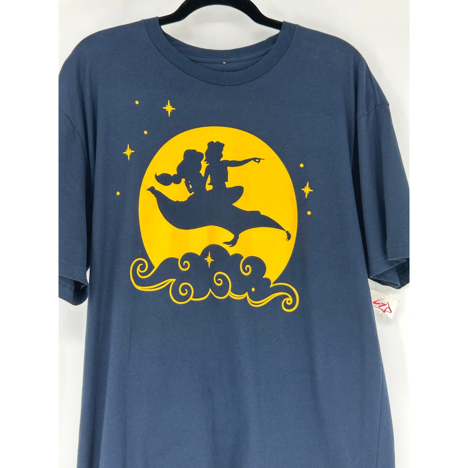 Disney NWT Aladdin World Tour Box Lunch Exclusive T-Shirt, Sz 2X gallery