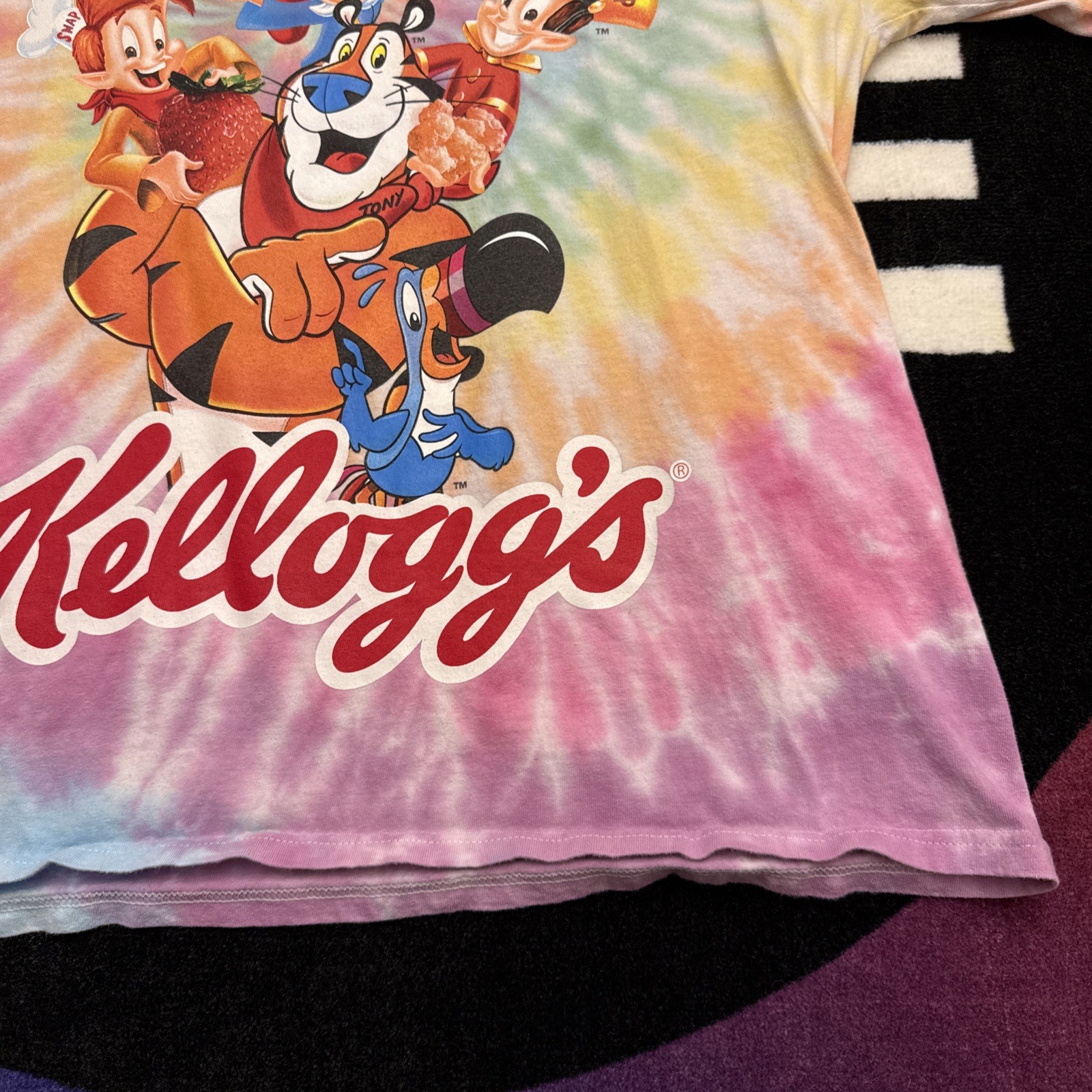 Men's XL Kelloggs Cereal Screen Printed Tie Dye Vintage Graphic T Shirt Retro gallery