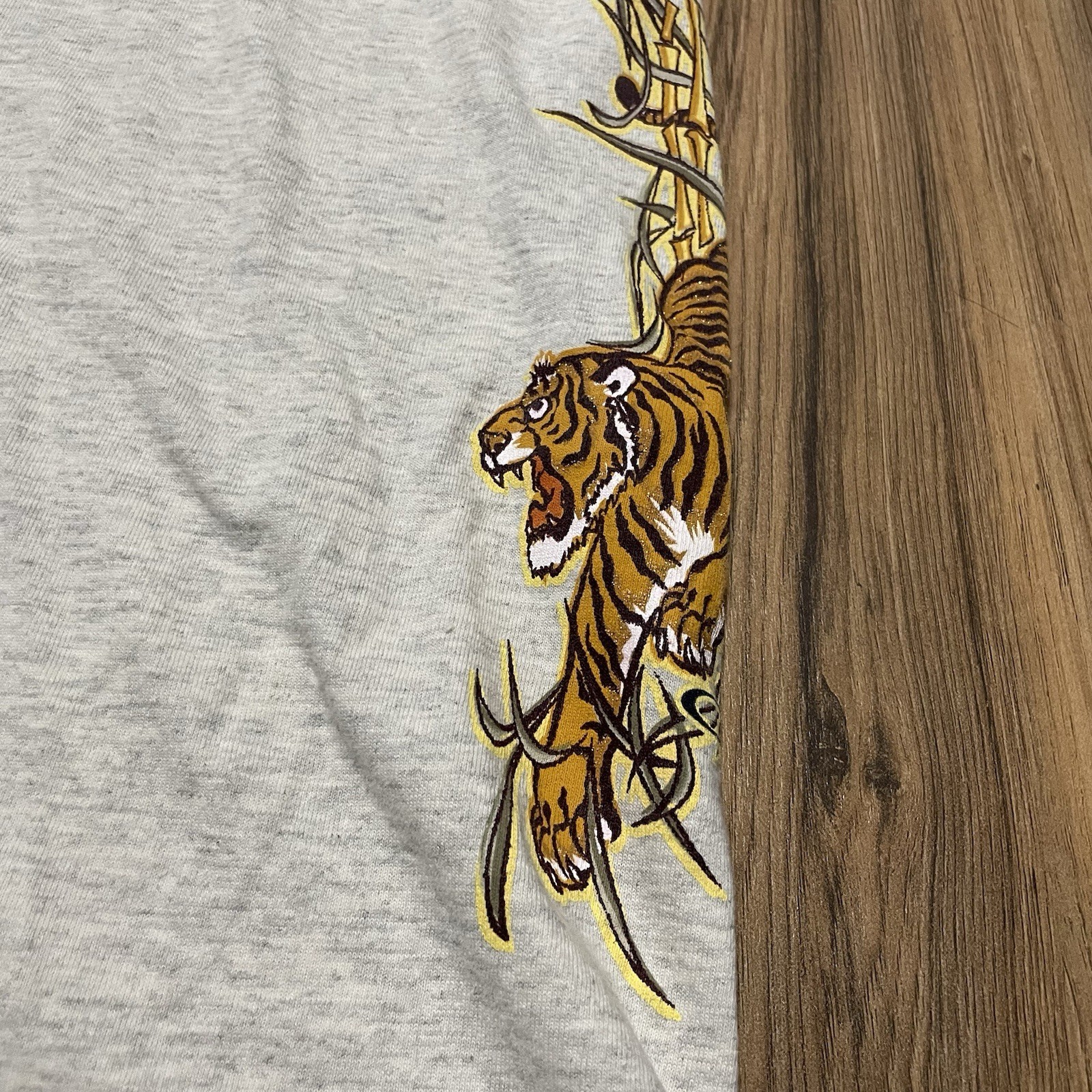 Vintage OP Ocean Pacific Shirt Mens Large Grey Tigers Asia Bamboo Sides Y2K 90s gallery