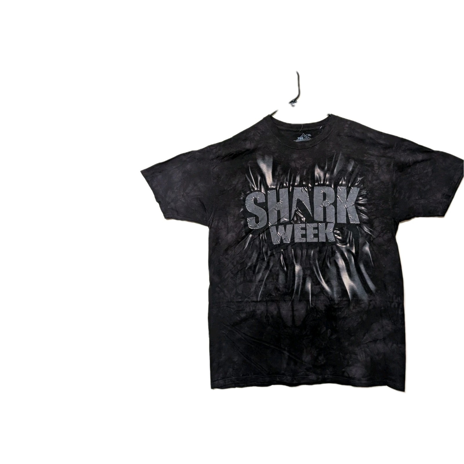 The Mountain Men's T-shirt Black Shark Week Retired Logo 2XL #1403 NWOT gallery
