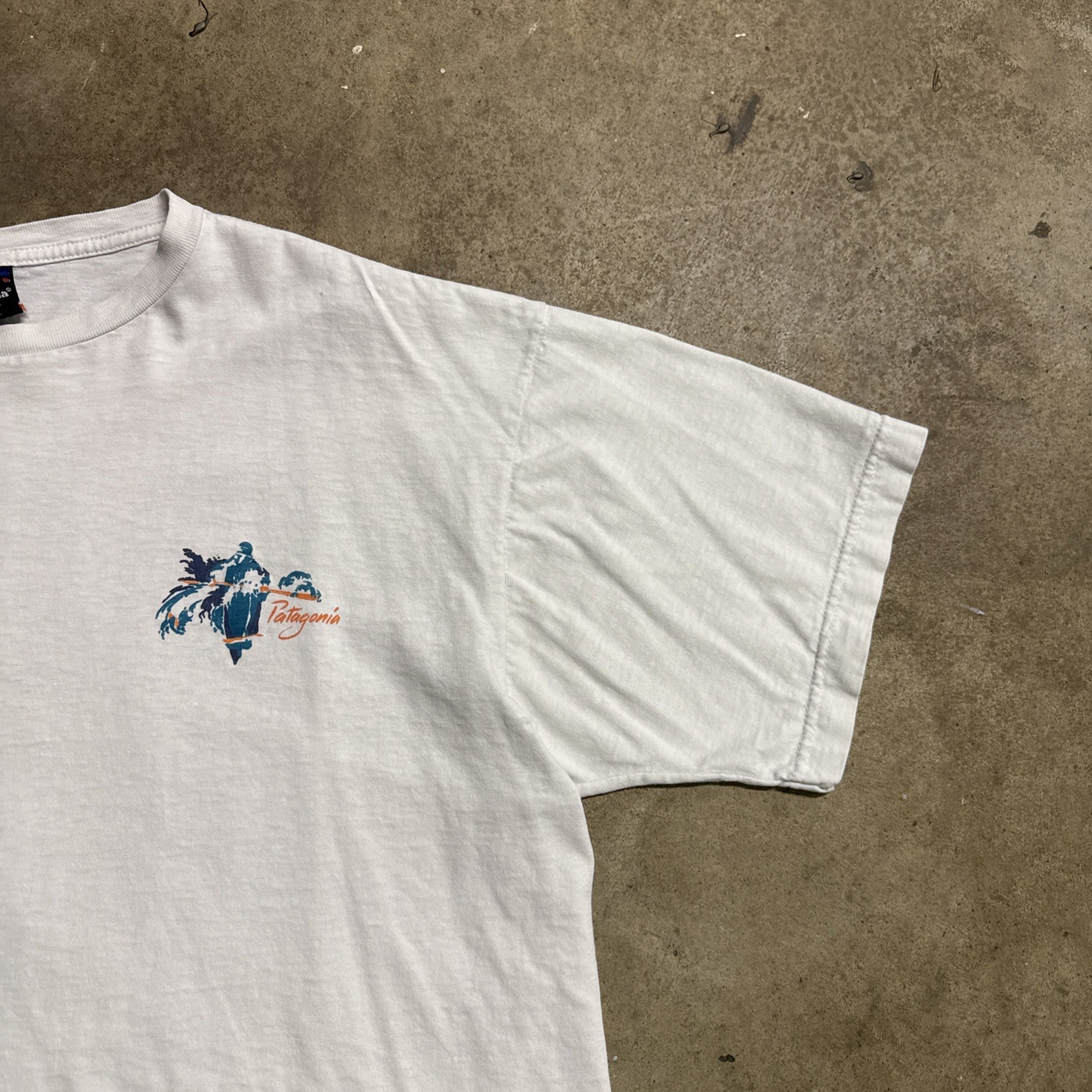 Vintage Patagonia Shirt Mens XL White 90s Art Surf Kayak Nature Mountains USA gallery