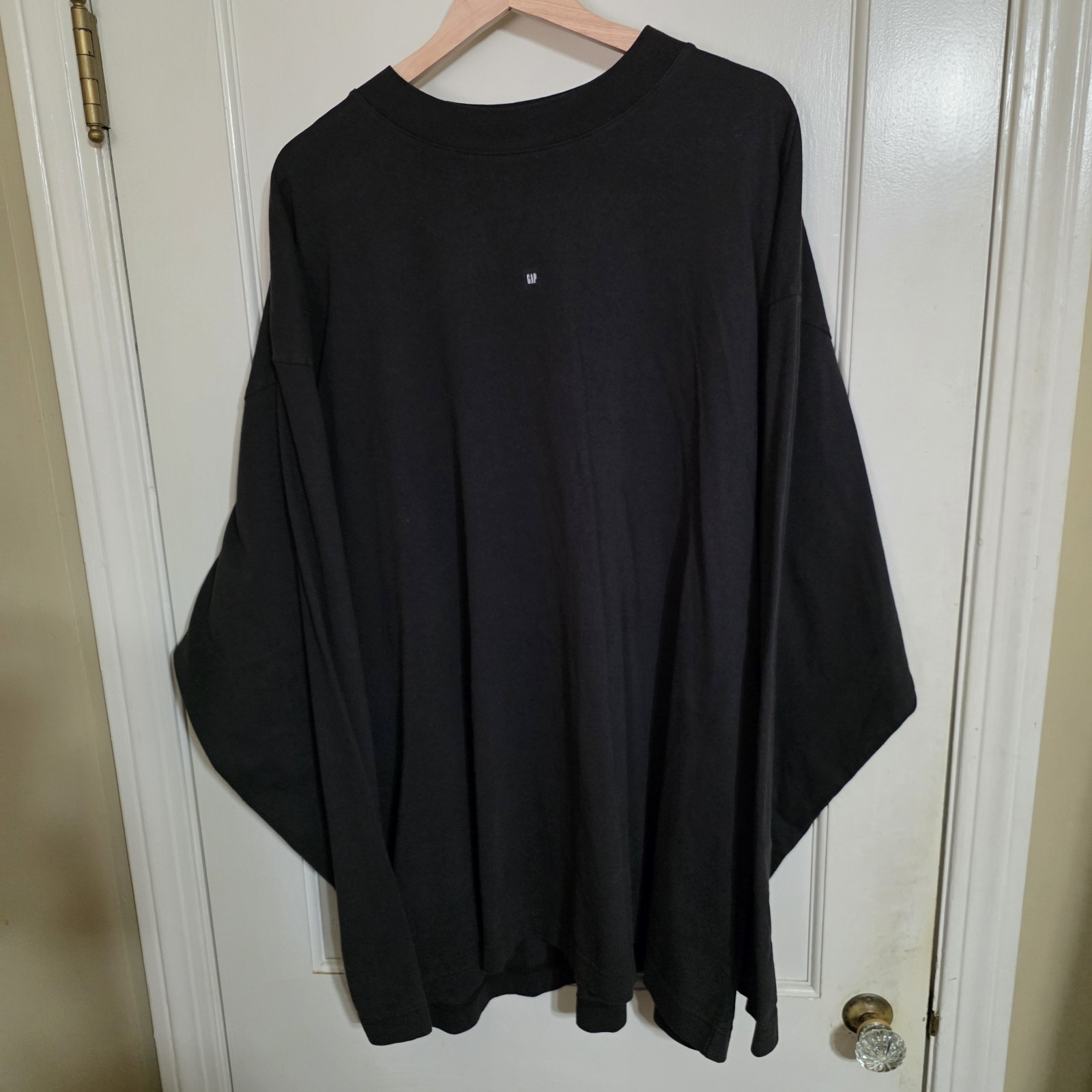 Yeezy Gap Heavy Jersey Logo Tee Size XL Black Longsleeve gallery