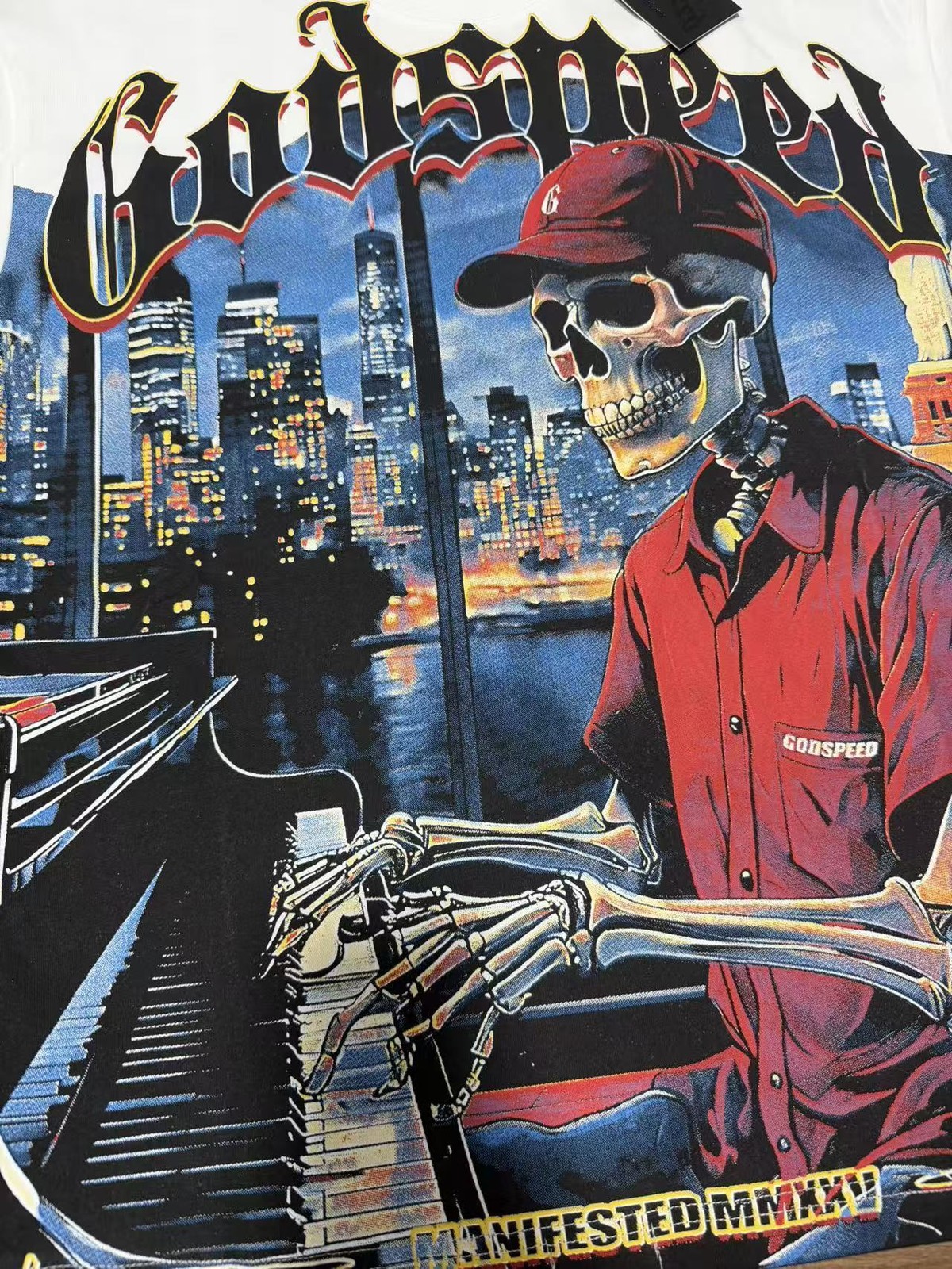 26/SS Mens NEW Godspeed skeleton play the piano print Short sleeved T-shirt gallery