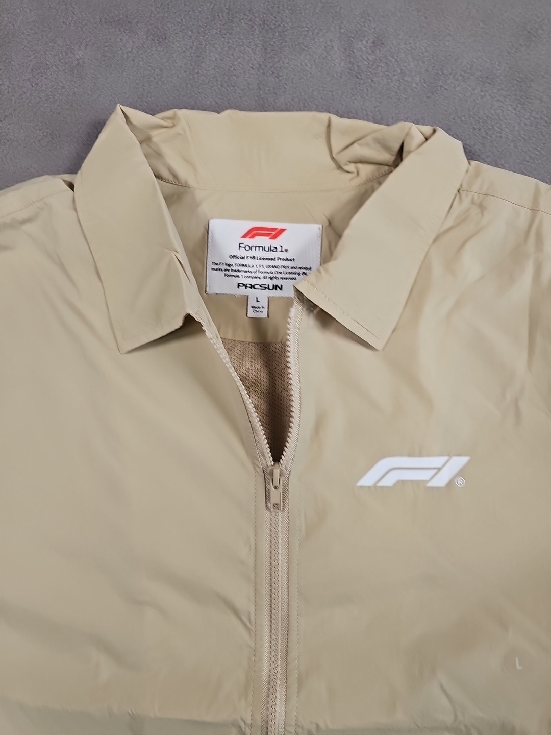 Formula 1 x PacSun Eco Team Zip Up Shirt Tan Size Large SOLD OUT gallery