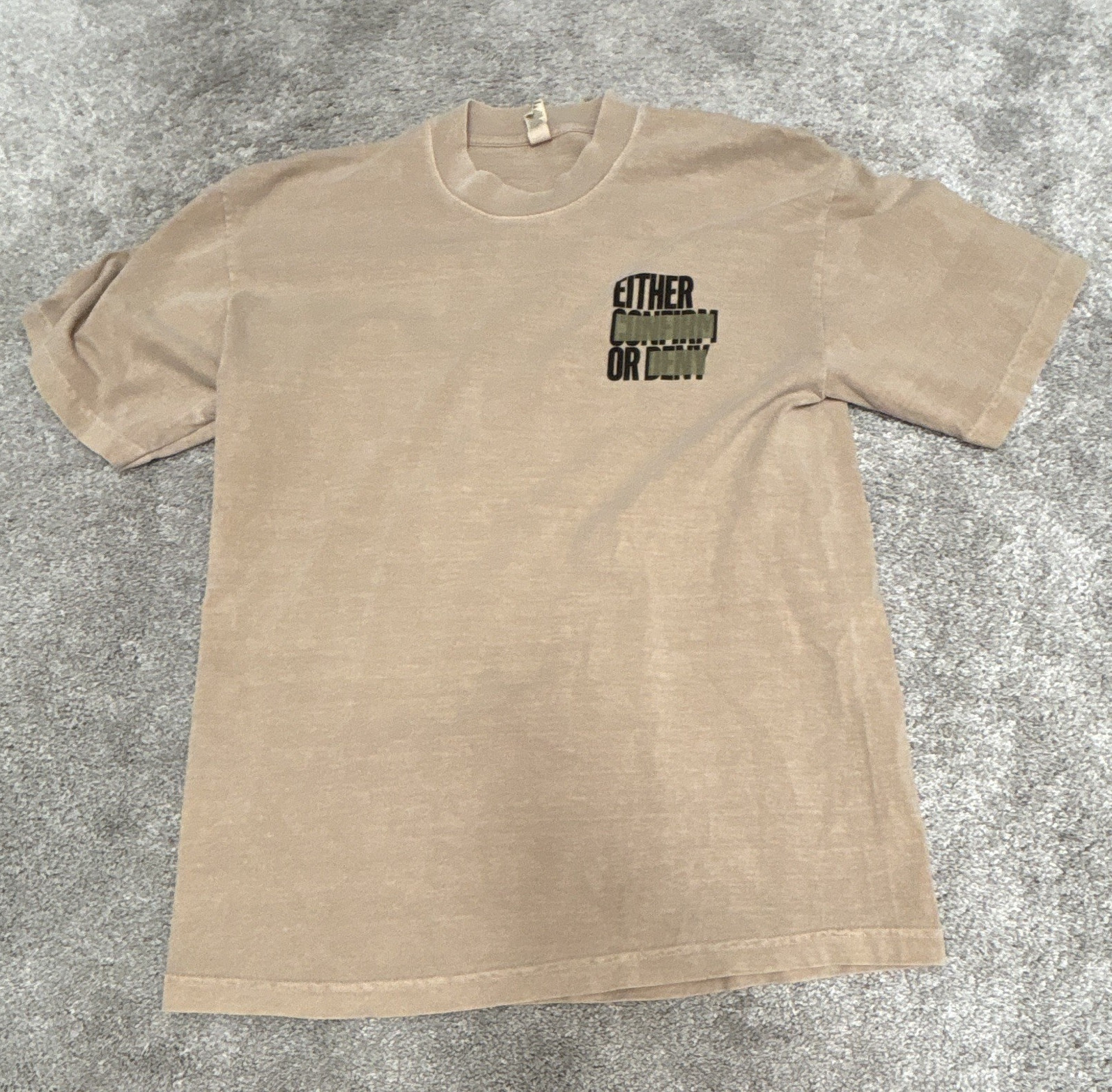 Men’s Medium Beige Crew Neck Short Sleeve T-Shirt FREE SHIPPING