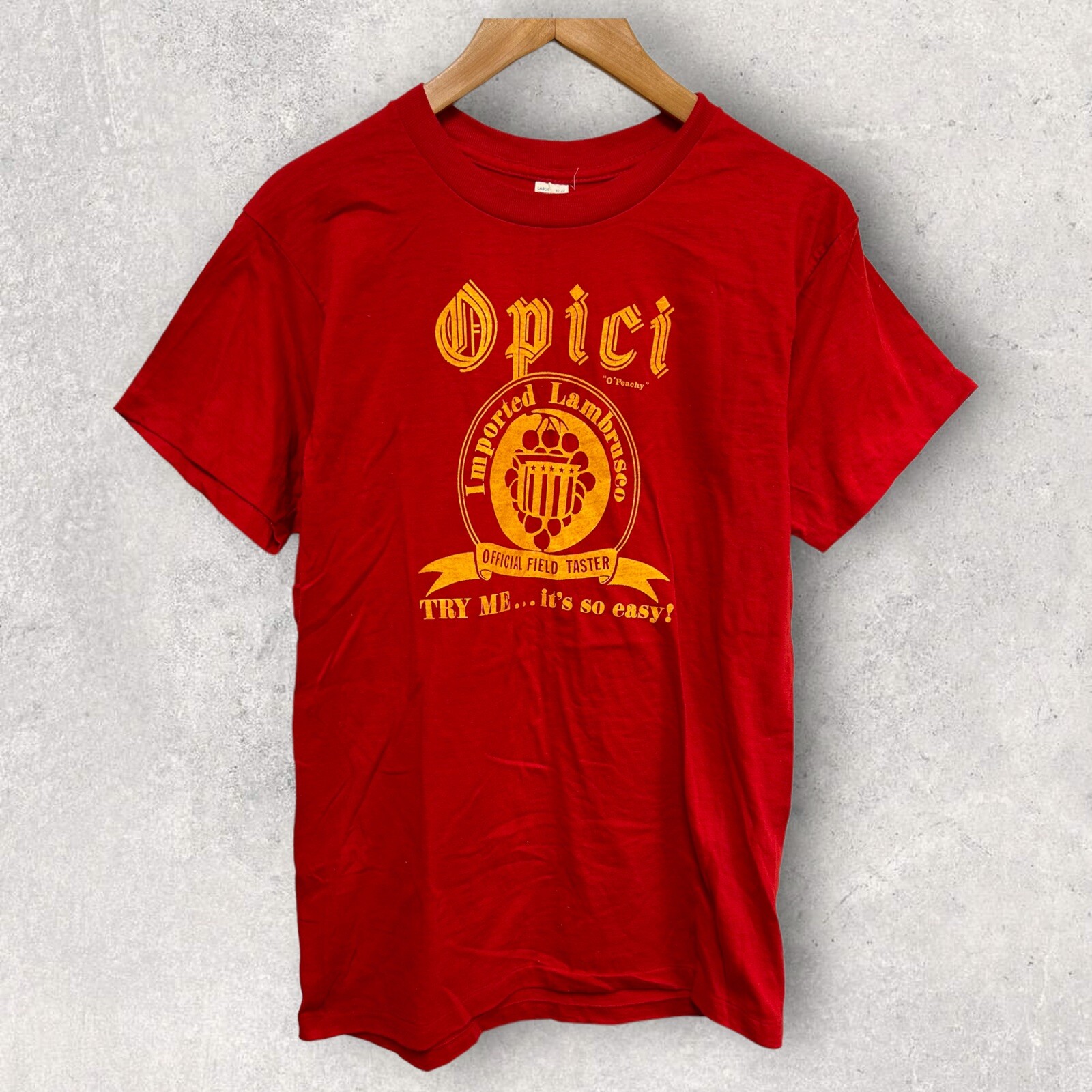 Opici Vintage 90’s Official Field Tester Graphic T Shirt Red Size Large