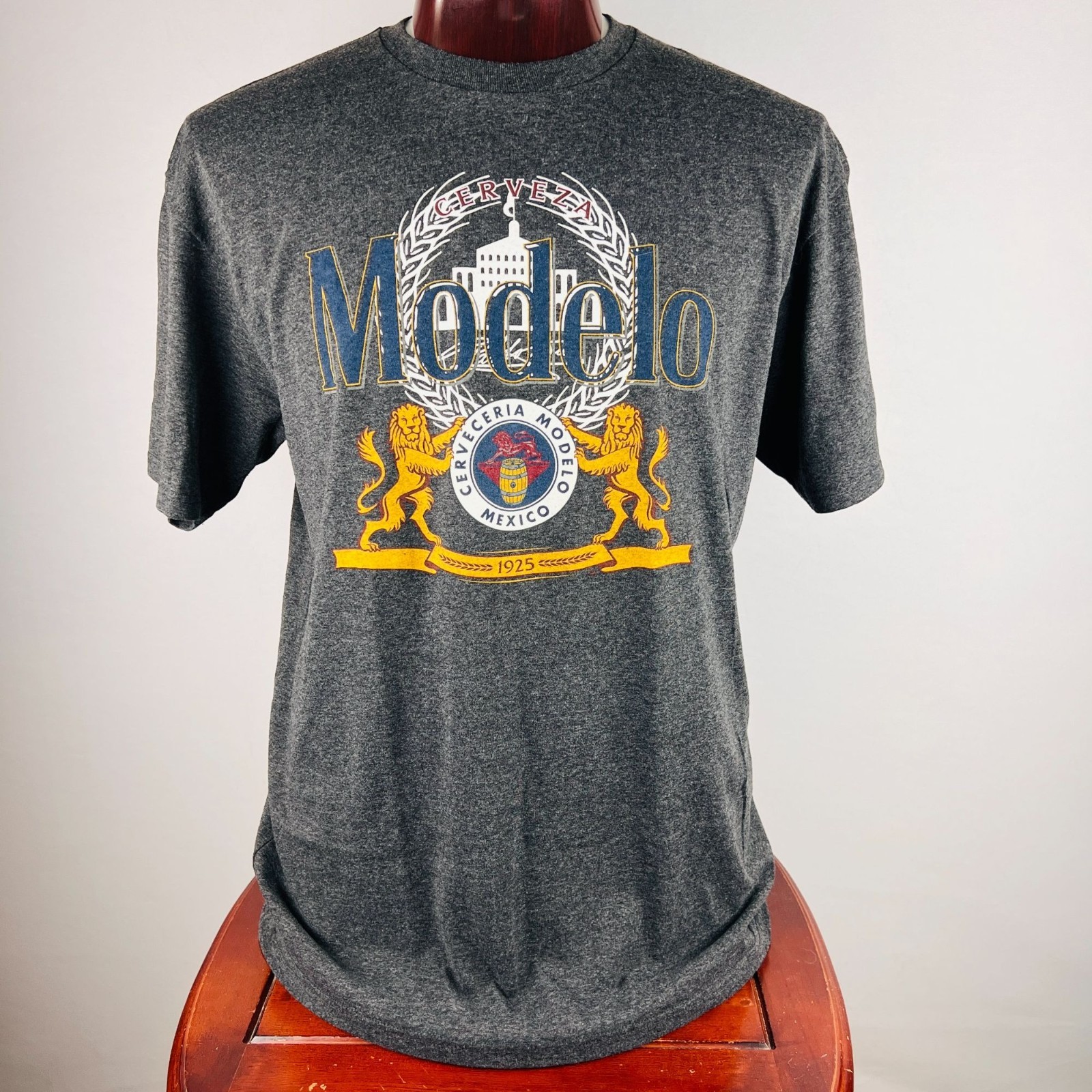 Modelo Cerveza Beer Mexico XL T-Shirt Shirt gallery