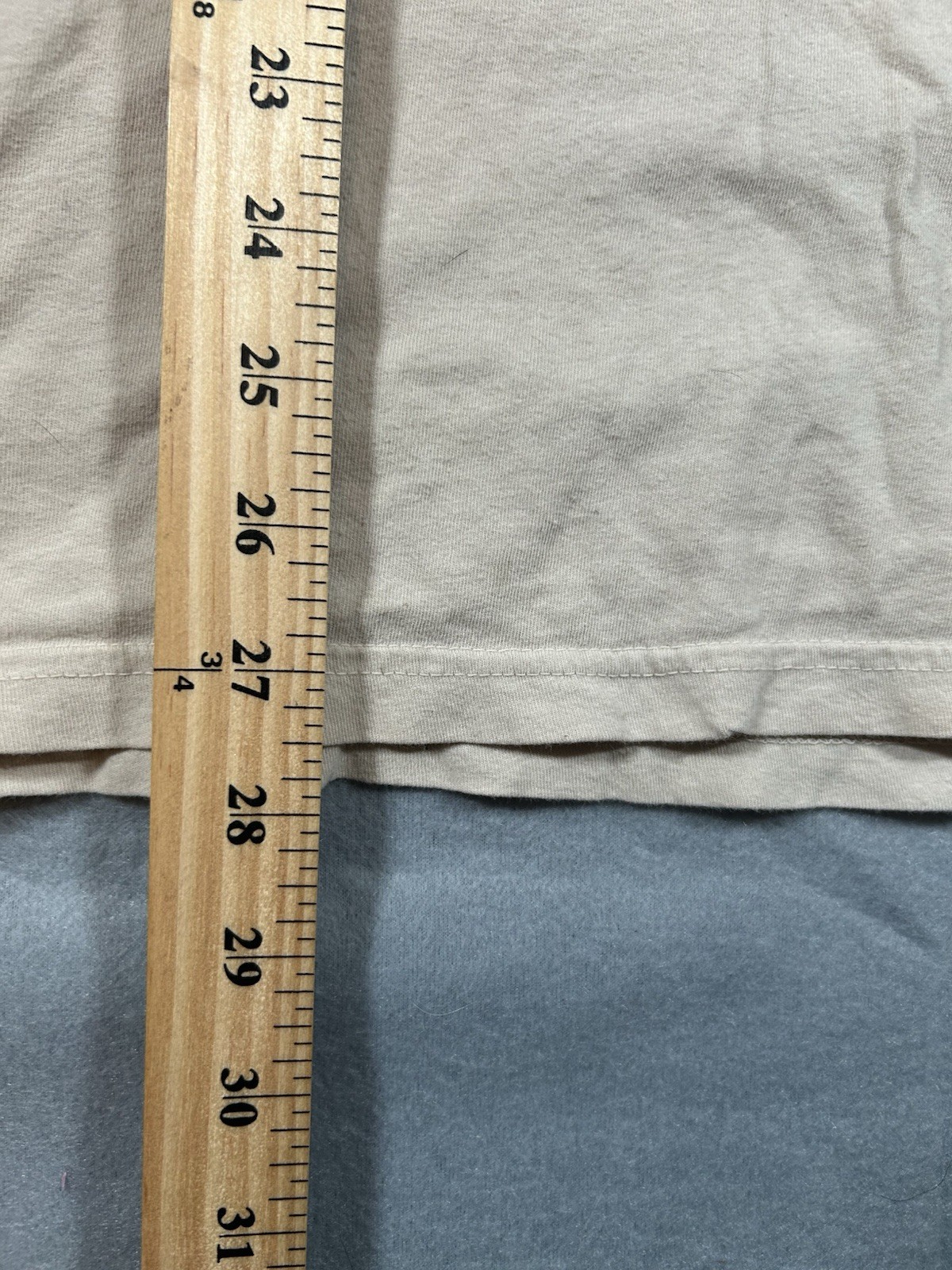 Levis Logo classic Shirt mens Large Tan Beige Logo Modern EUC cotton gallery