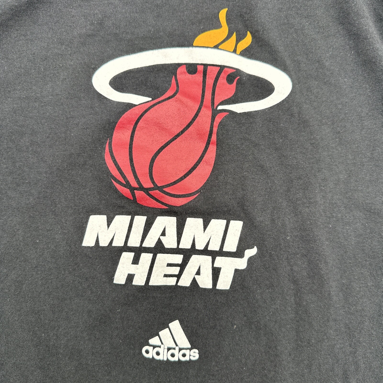 The Go-TO Tee Adidas T-shirt Womens Small Black Graphic Print Logo …#14905 gallery