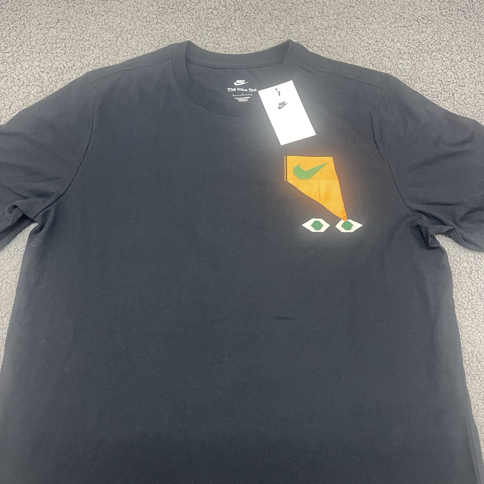Nike The Nike Tee Mens Large Black Graphic T-Shirt Jeffery Sincich Seeking Sole gallery