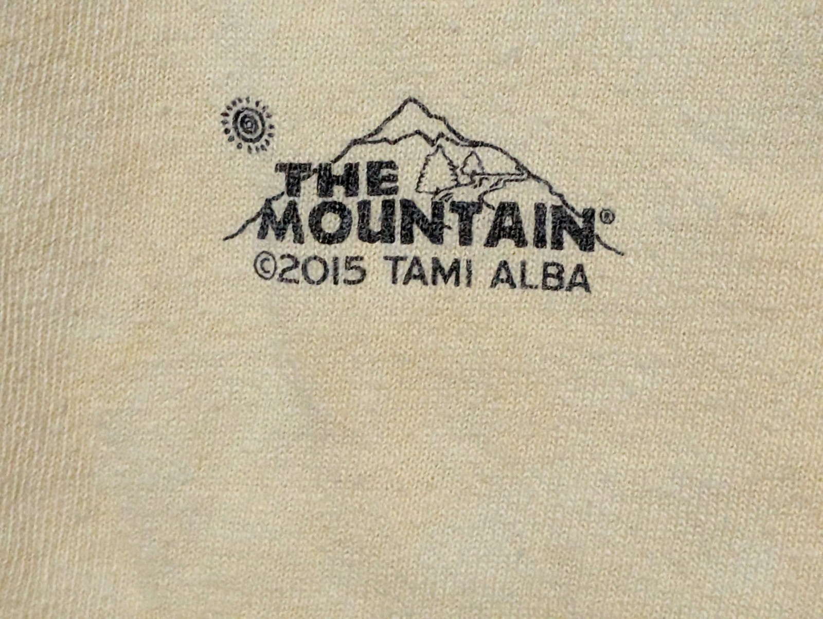 The Mountain Mens T-shirt Yellow Serengeti Gold Cheetahs Retired Logo XL #6333 gallery