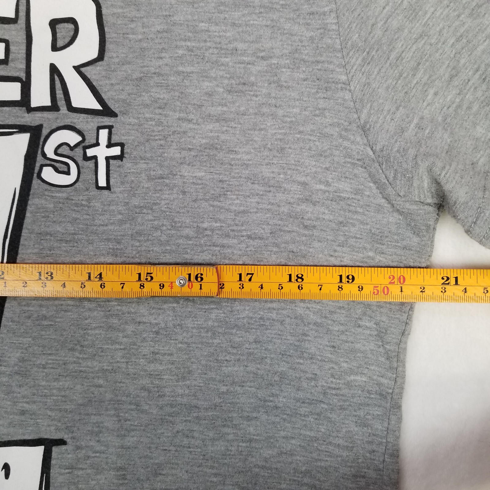 Men's Gray Never 51 St Large Block Letter Graphic Tee Shirt Medium Casual gallery