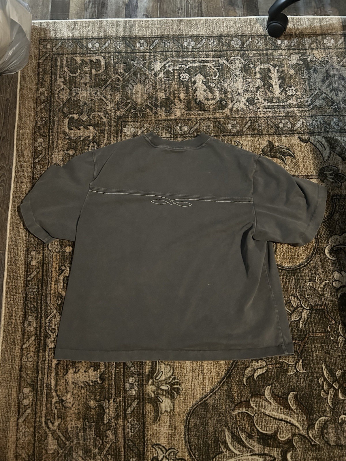 Abercrombie & Fitch Men's Premium Heavyweight Tshirt Medium Cropped gallery