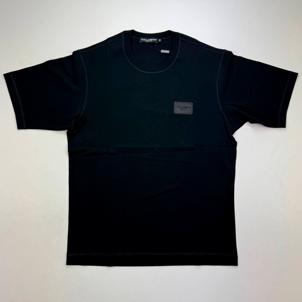 DOLCE & GABBANA Men's Branded Tag Logo Plaque Cotton Oversized T-Shirt – Black gallery