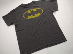 Batman Bat Signal Logo Black Yellow Graphic Dark Grey T-Shirt Sz XL