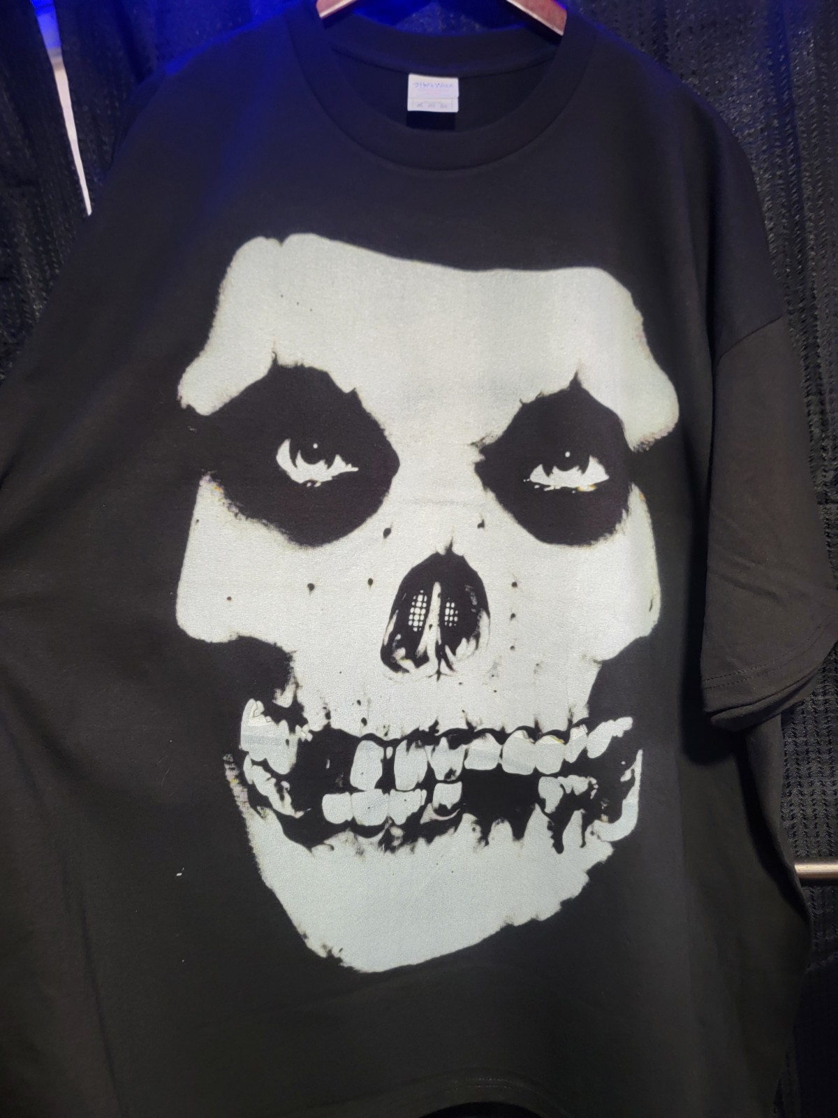 MISFITS 20 YEARS ON A SHAKA HEAVYWEIGHT GARMET DYED T SHIRT "MODERN" gallery
