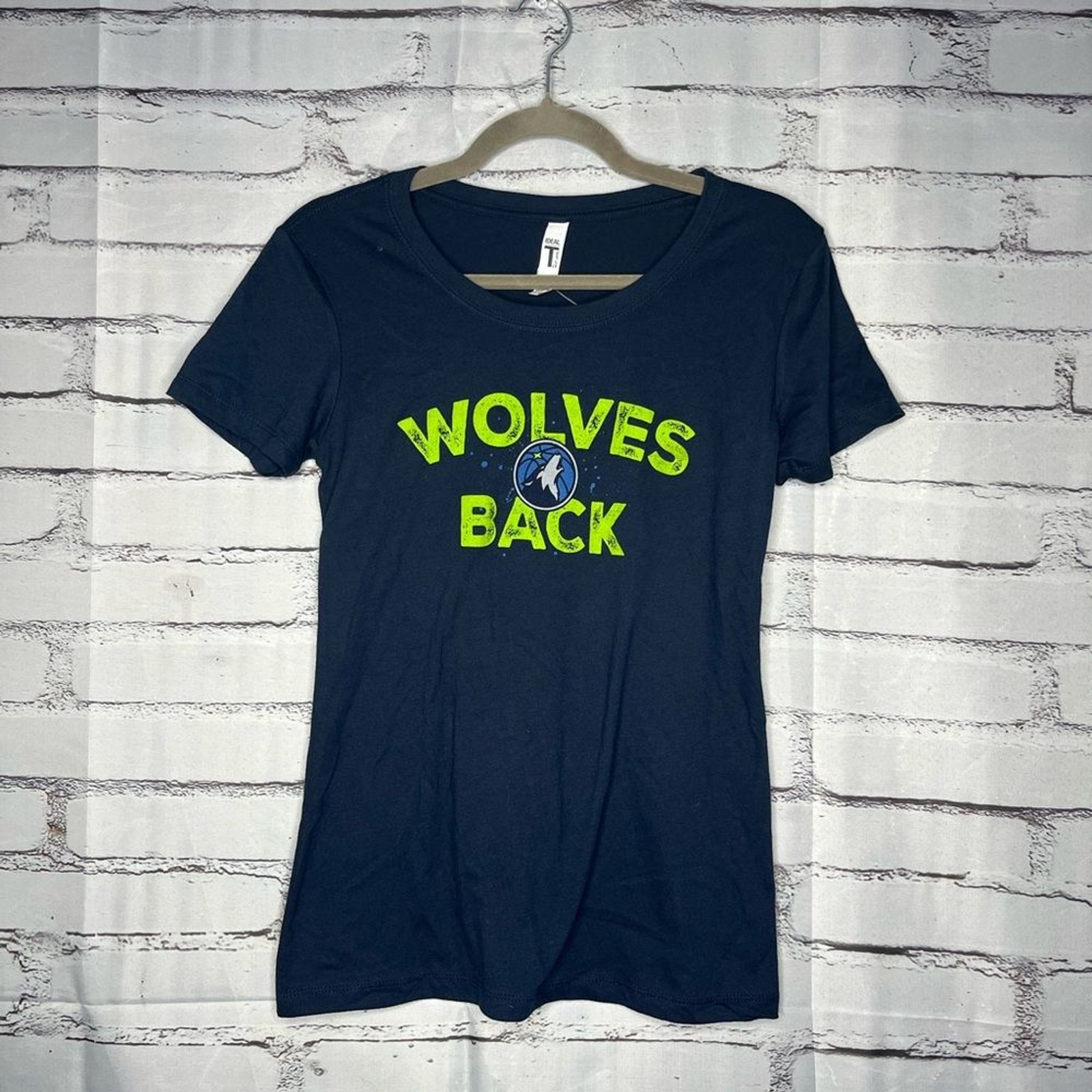 Timberwolves Wolves Graphic Tee M Black Green NBA Streetwear Ideal Next Level