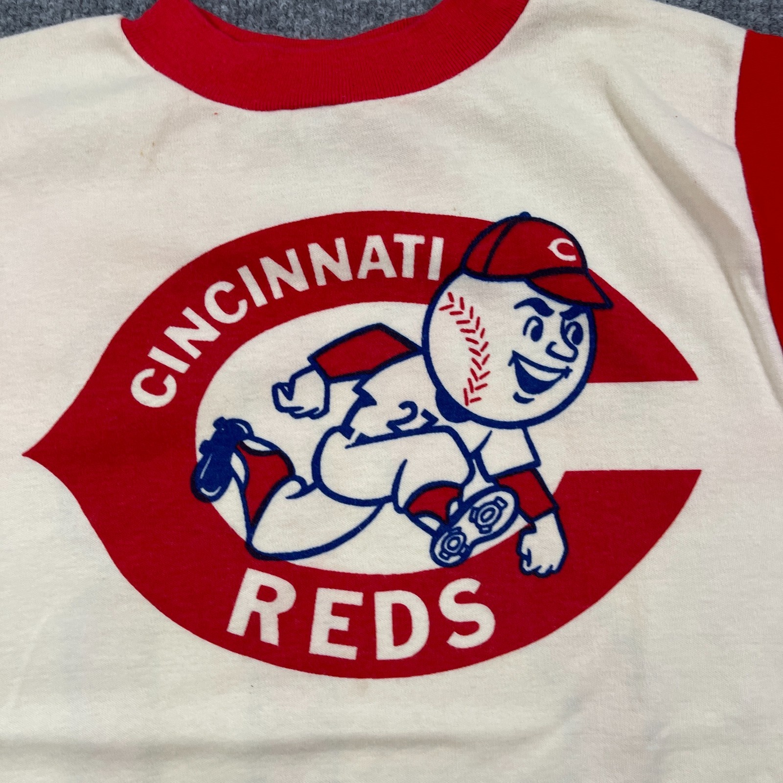 Vintage 70s Cincinnati Reds Mike #28 Baseball Shirt Teens Medium 15x22 Ivory gallery
